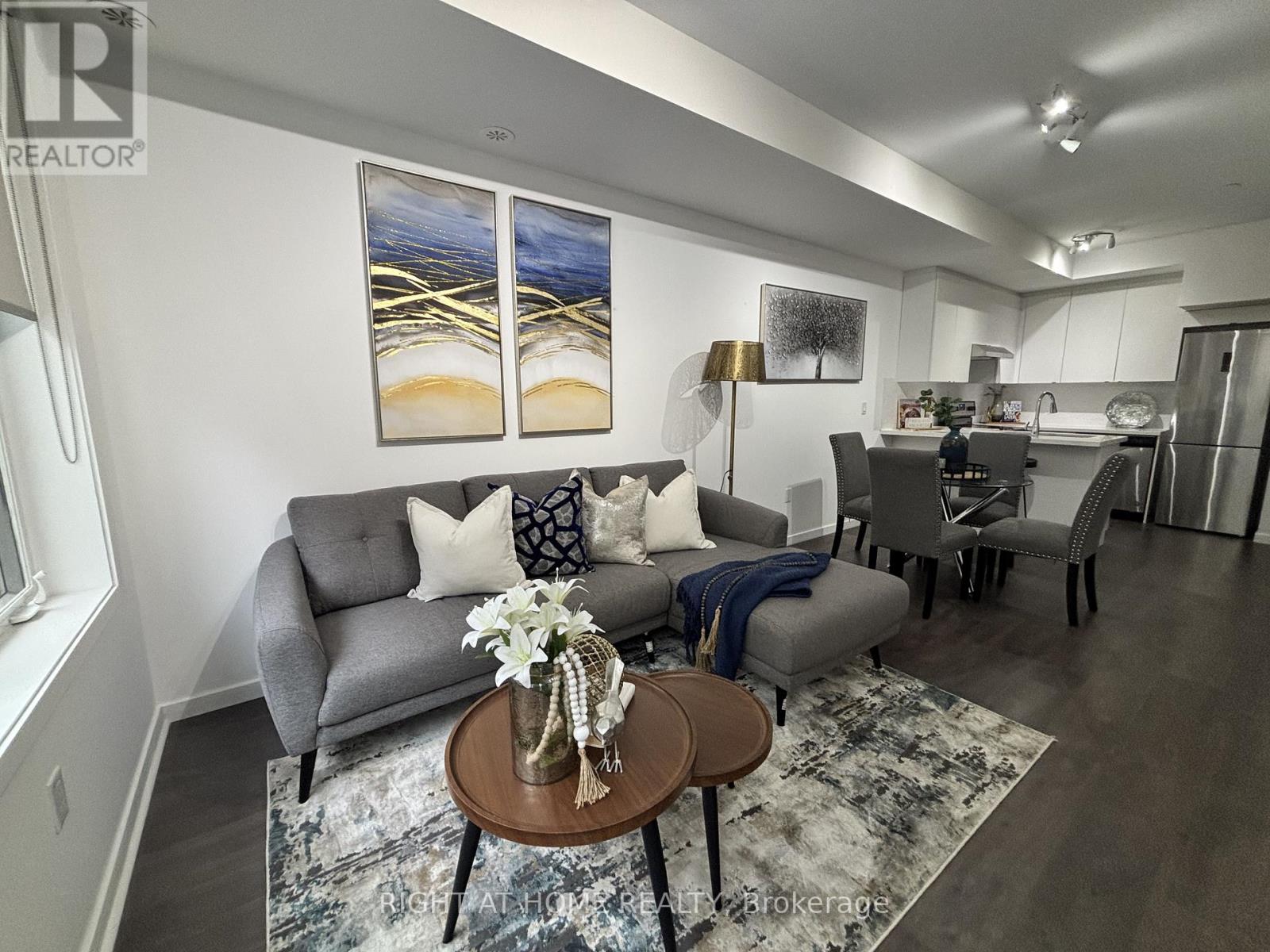 59 - 300 Alex Gardner Circle E, Aurora (Aurora Village), Ontario  L4G 3G5 - Photo 6 - N12498170