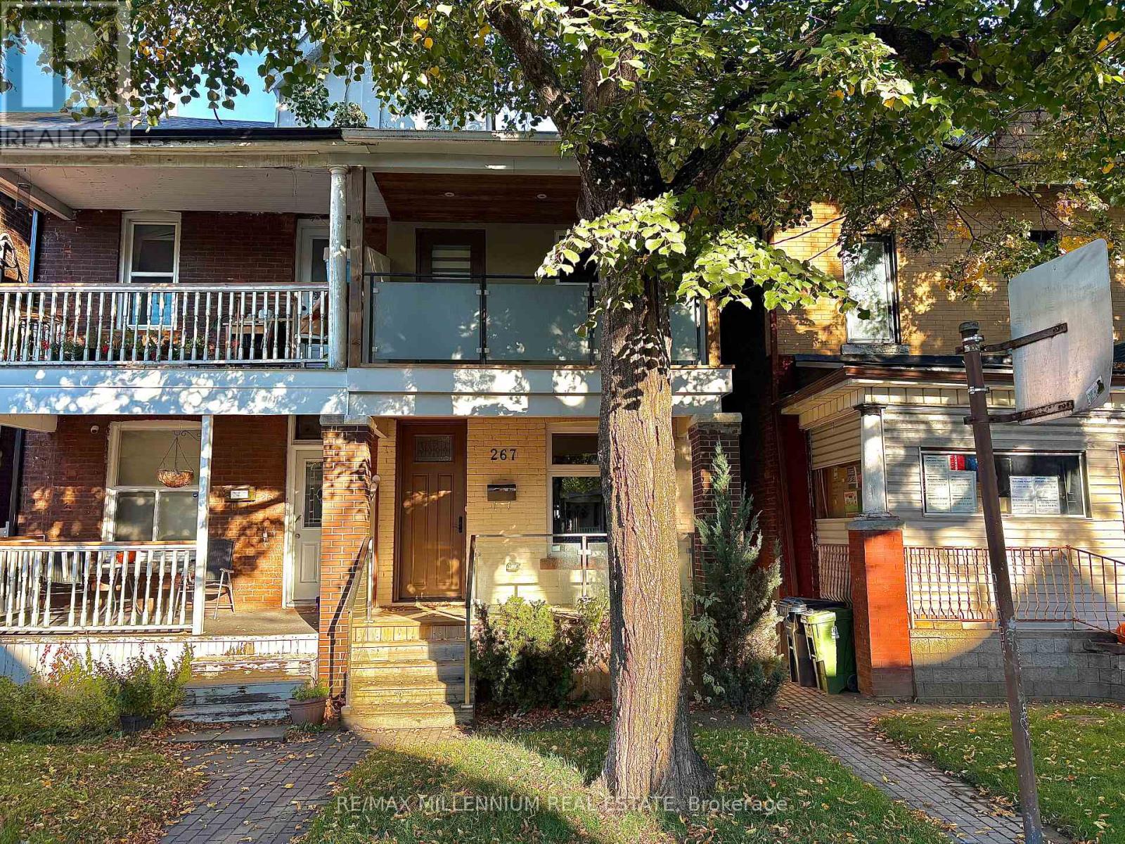 267 Symington Avenue, Toronto, Ontario  M6P 3W7 - Photo 2 - W12498154