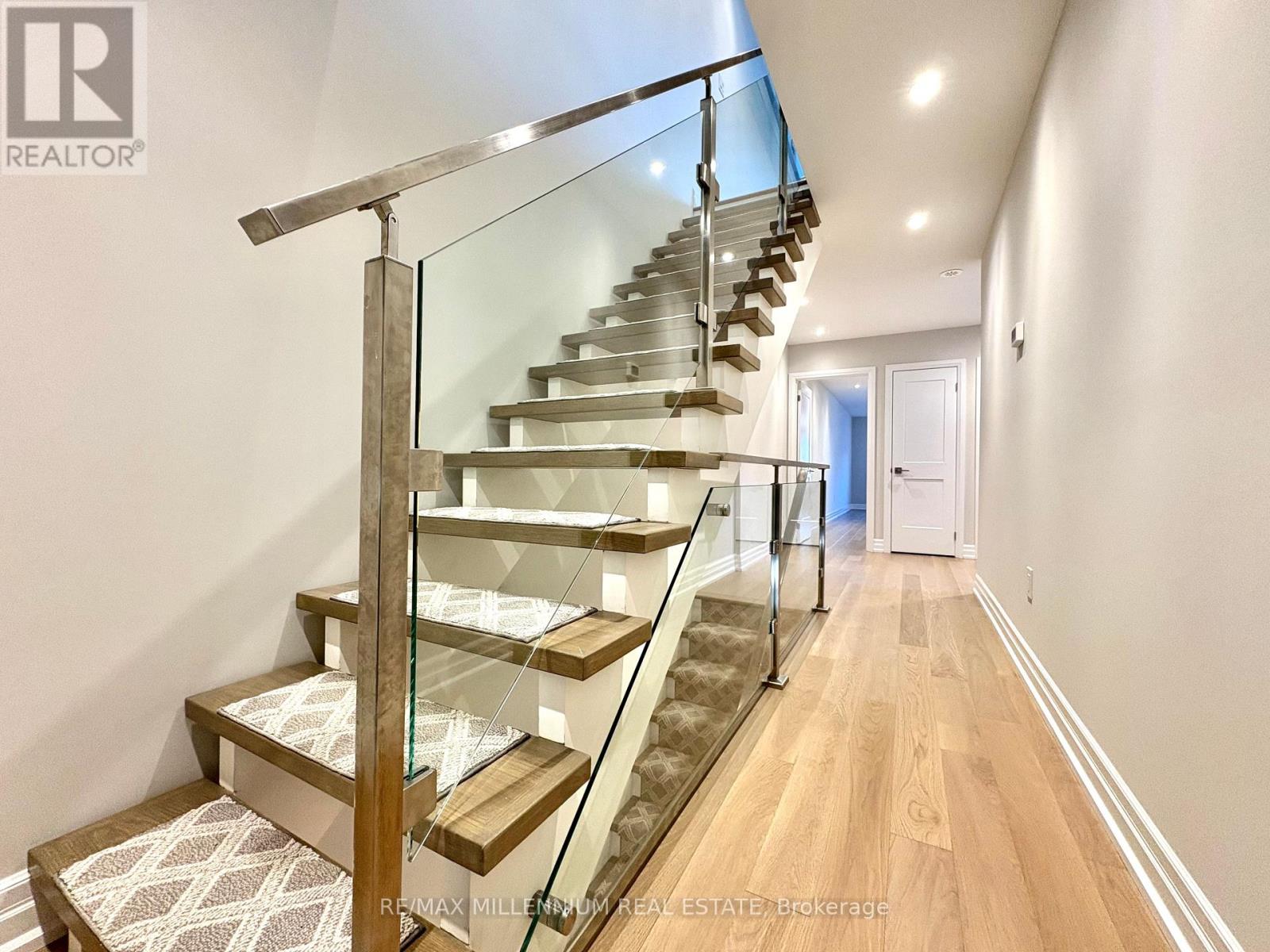 267 Symington Avenue, Toronto, Ontario  M6P 3W7 - Photo 24 - W12498154