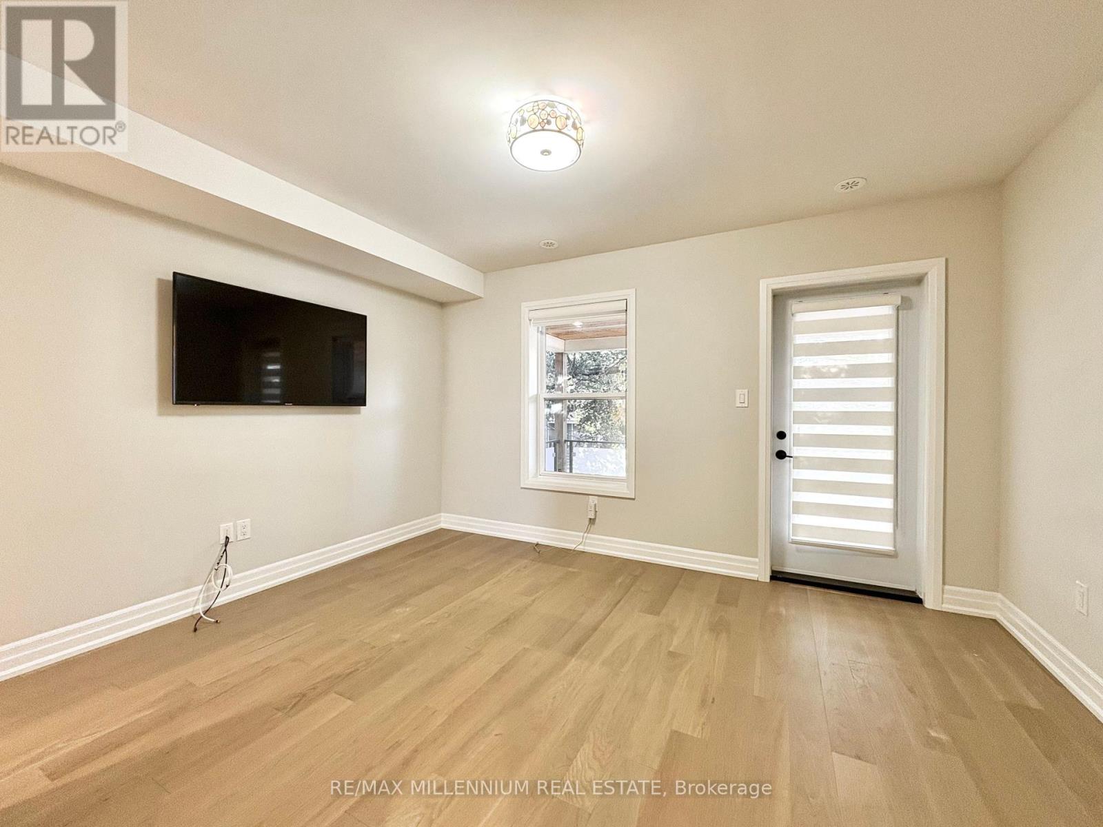 267 Symington Avenue, Toronto, Ontario  M6P 3W7 - Photo 27 - W12498154