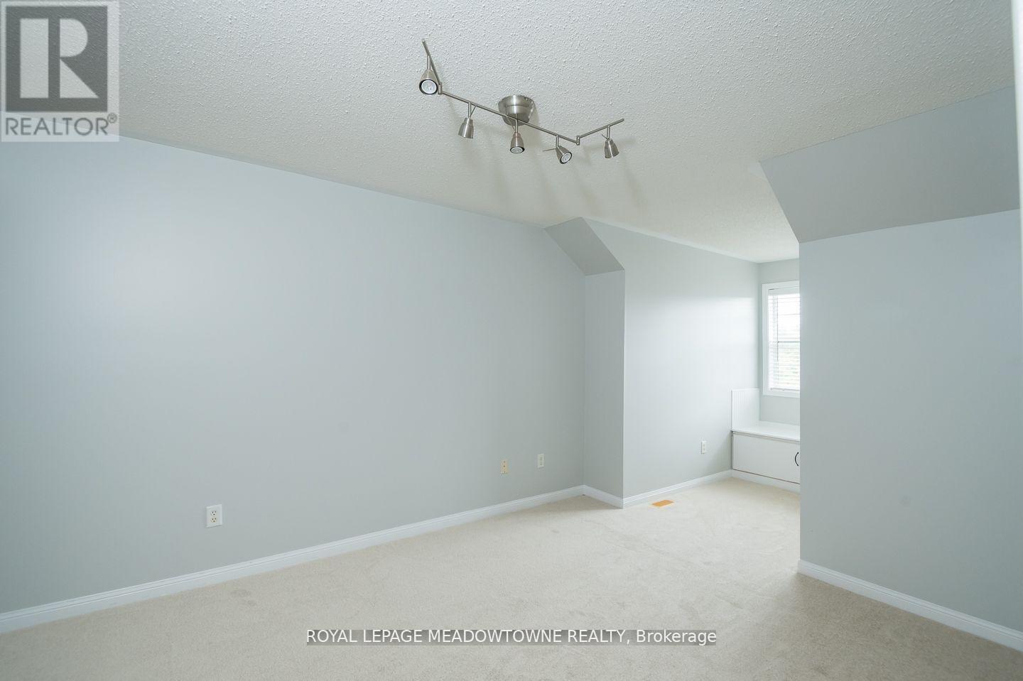 833 Watson Terrace, Milton (Be Beaty), Ontario  L9T 5Z8 - Photo 28 - W12498156