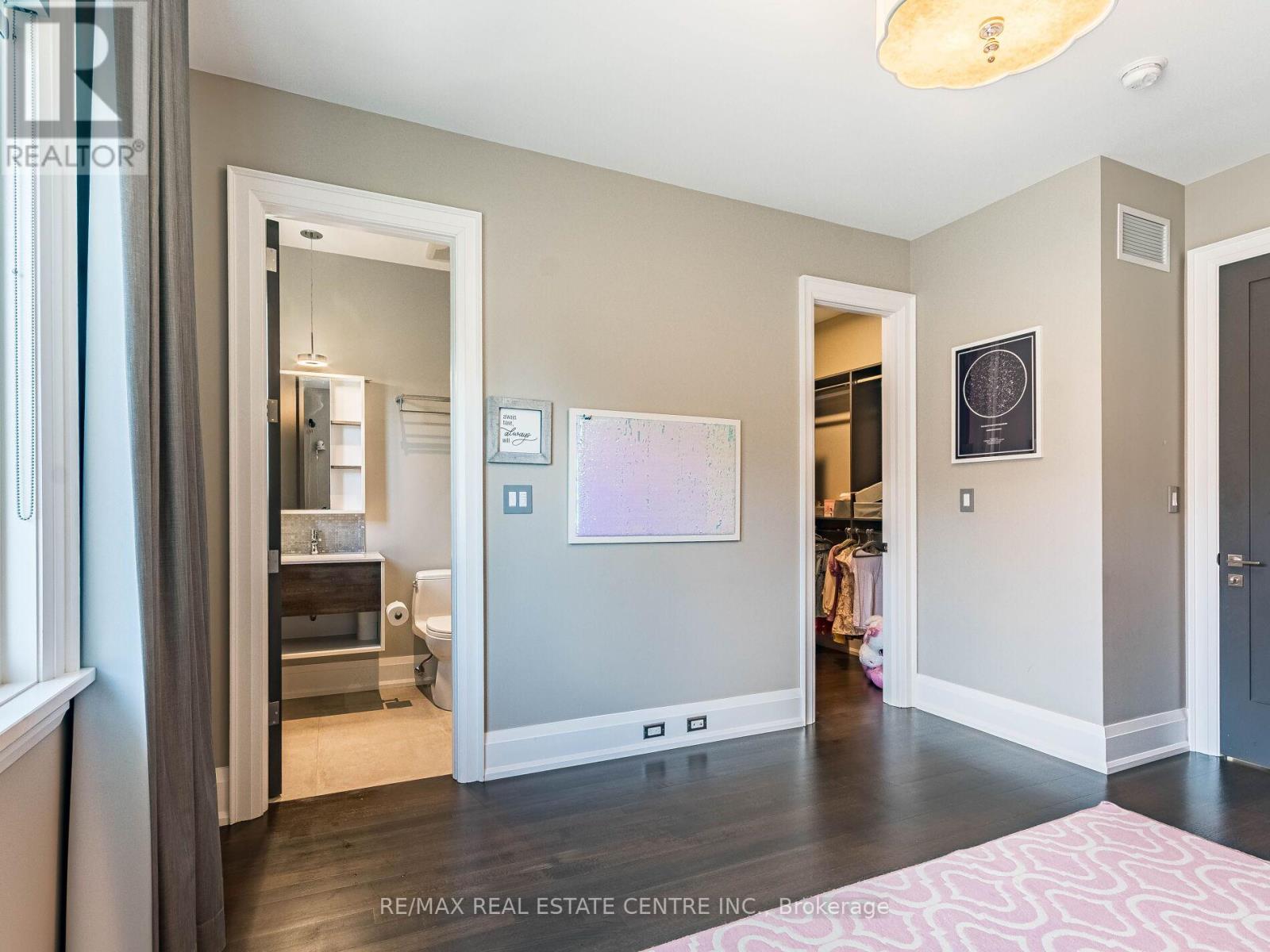 122 Wimbleton Road, Toronto (Edenbridge-Humber Valley), Ontario  M9A 3S6 - Photo 35 - W12498158