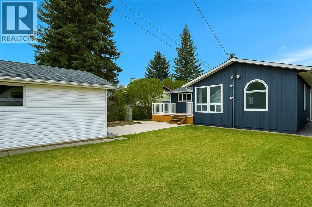 4 Harvey Place Sw, Calgary, Alberta  T2V 3A5 - Photo 31 - A2267449