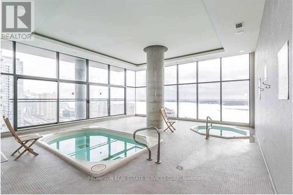 811 - 11 Brunel Court, Toronto, Ontario  M5V 3Y3 - Photo 15 - C12497932