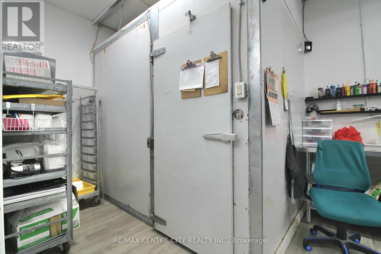 6 - 954 Leathorne Street, London South, Ontario  N5Z 3M5 - Photo 10 - X12498226