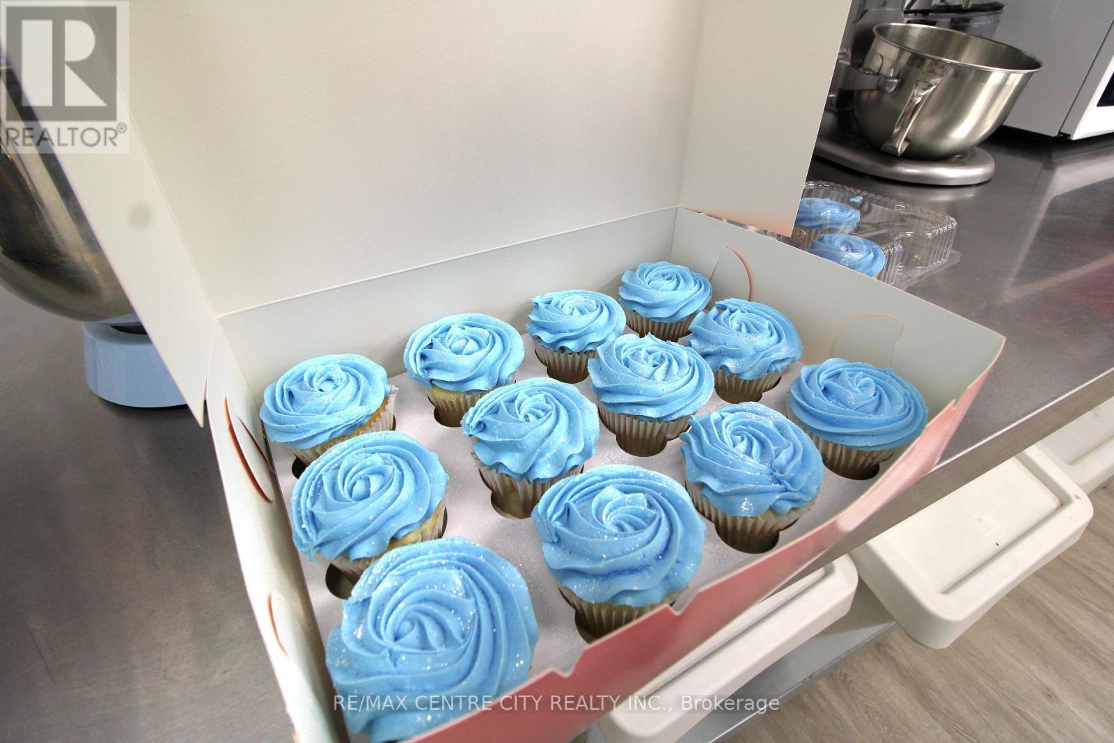 6 - 954 Leathorne Street, London South, Ontario  N5Z 3M5 - Photo 22 - X12498226