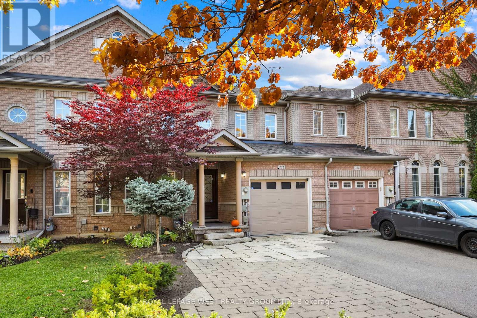 272 WILDBERRY CRESCENT, Vaughan, Ontario