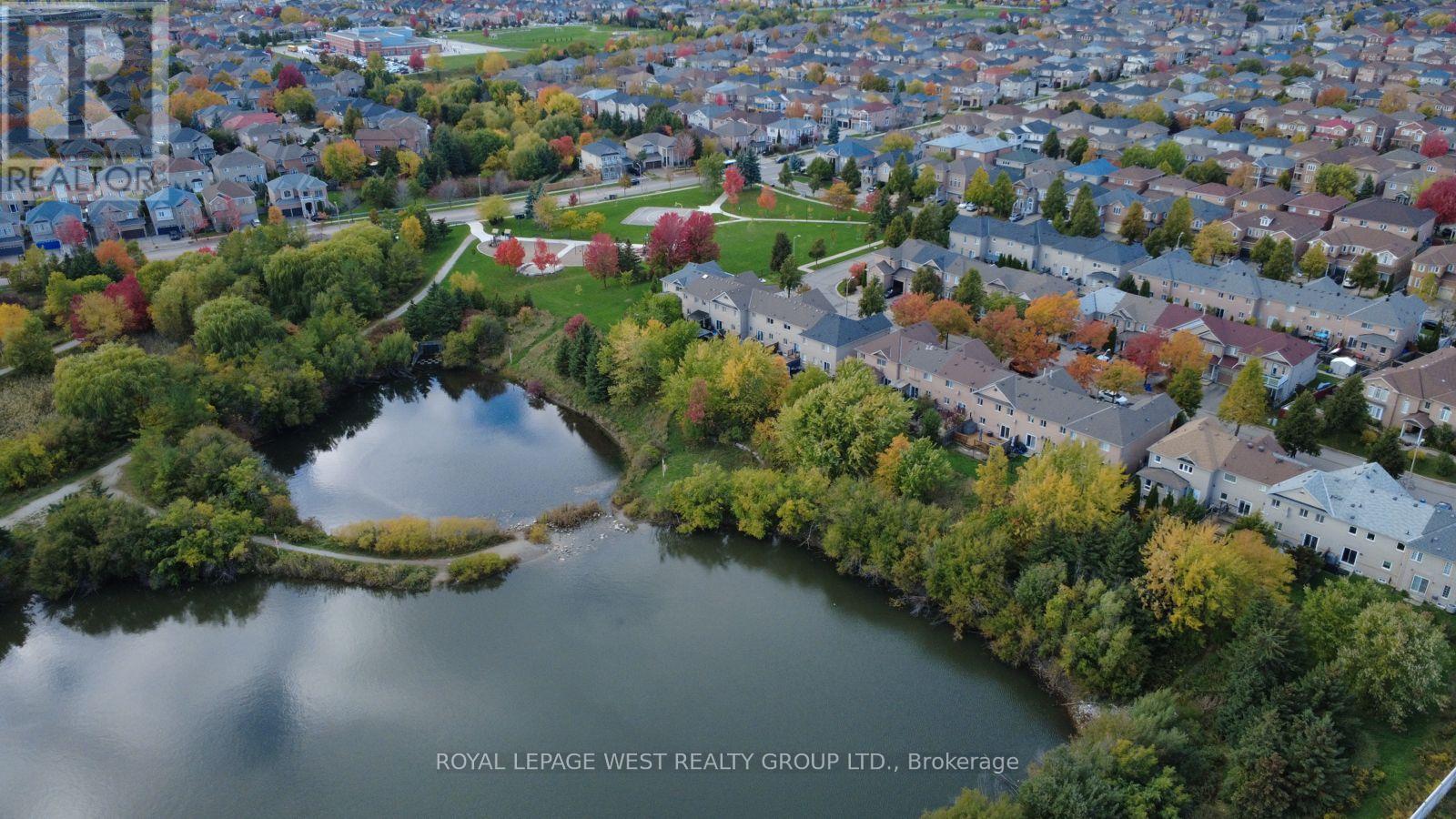 272 Wildberry Crescent, Vaughan (Vellore Village), Ontario  L4H 2H7 - Photo 17 - N12498126