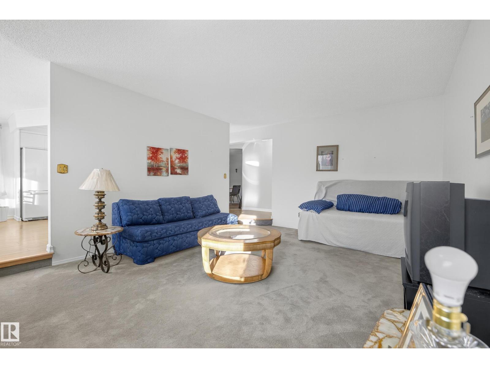 9807 154 Av Nw, Edmonton, Alberta  T5X 5R2 - Photo 11 - E4464317