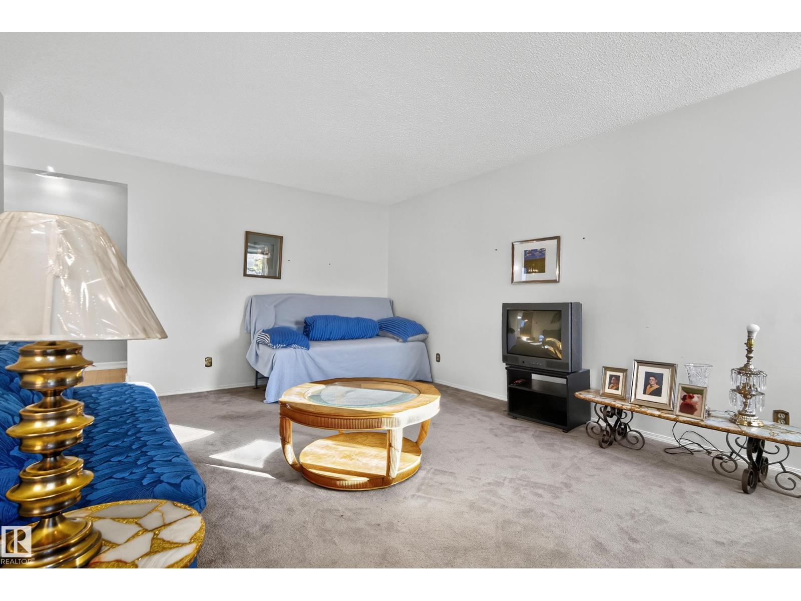 9807 154 Av Nw, Edmonton, Alberta  T5X 5R2 - Photo 12 - E4464317