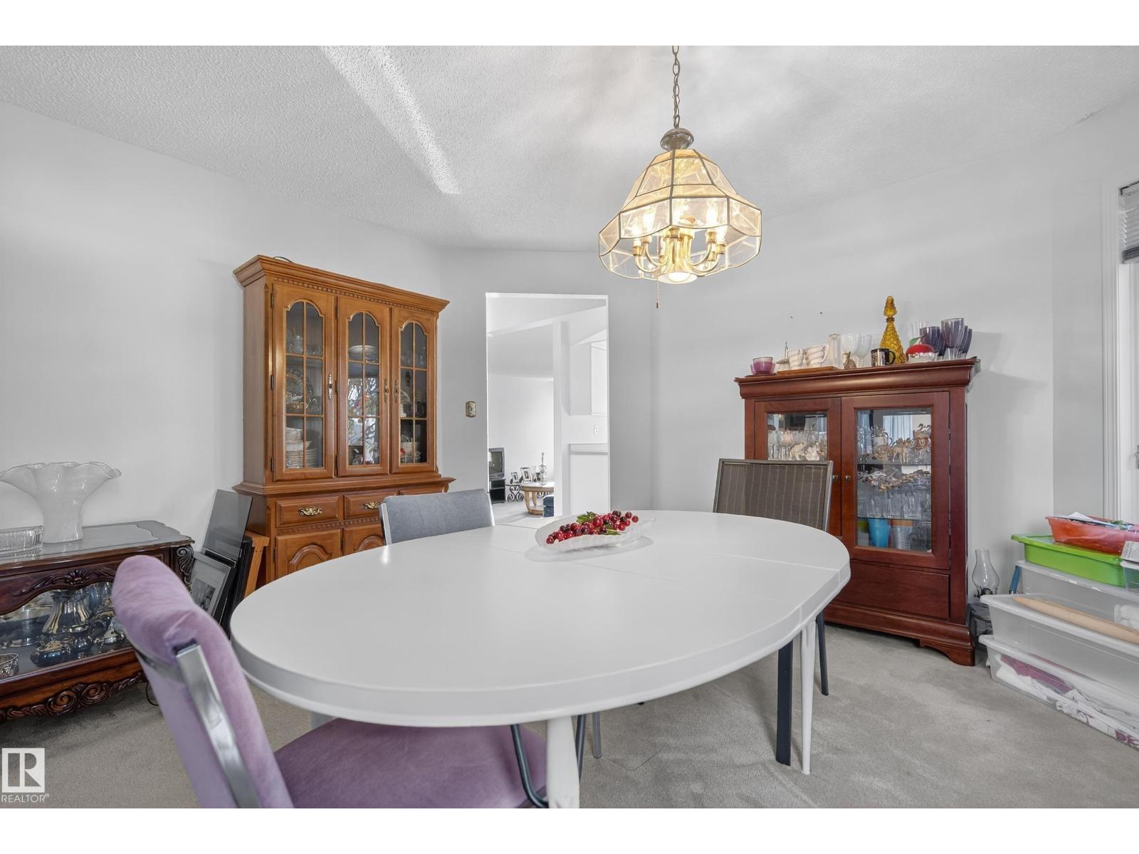 9807 154 Av Nw, Edmonton, Alberta  T5X 5R2 - Photo 9 - E4464317