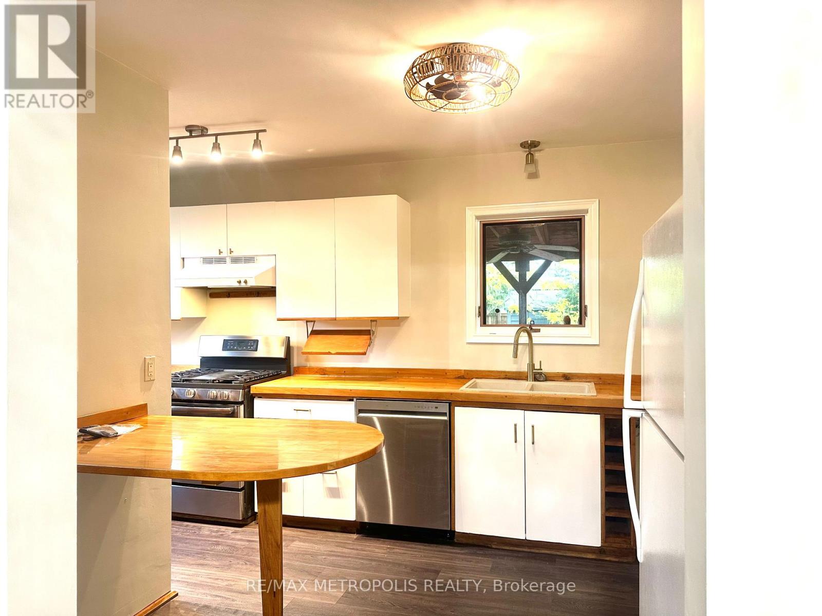 117 Queensway Drive, Brantford, Ontario  N3R 4X1 - Photo 13 - X12498176