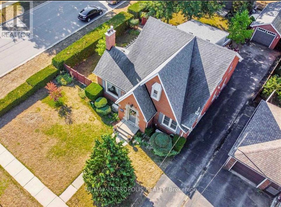 117 Queensway Drive, Brantford, Ontario  N3R 4X1 - Photo 6 - X12498176