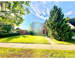 117 QUEENSWAY DRIVE, Brantford, Ontario