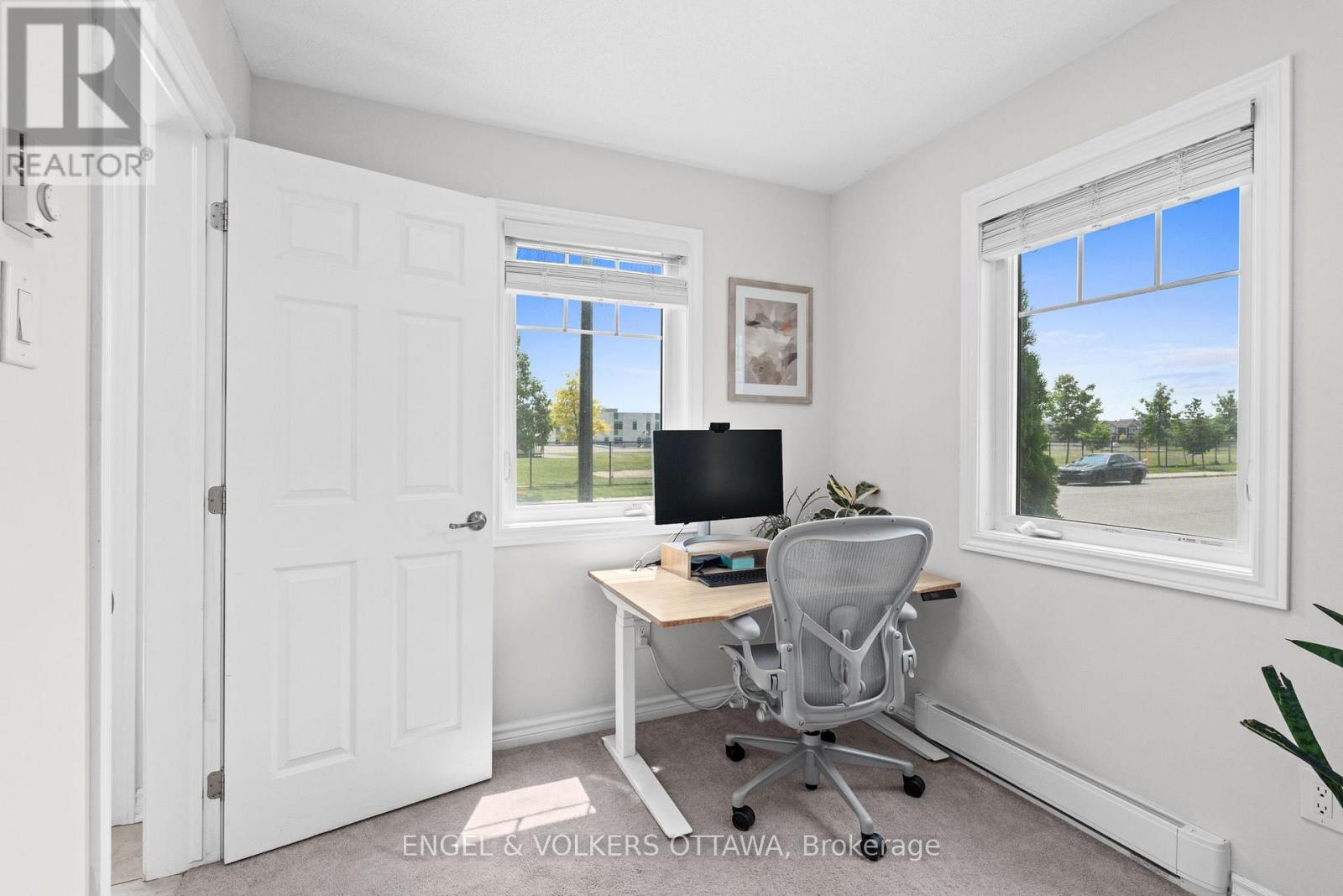 349 Pumpkinseed Crescent, Ottawa, Ontario  K2J 6K1 - Photo 10 - X12498220