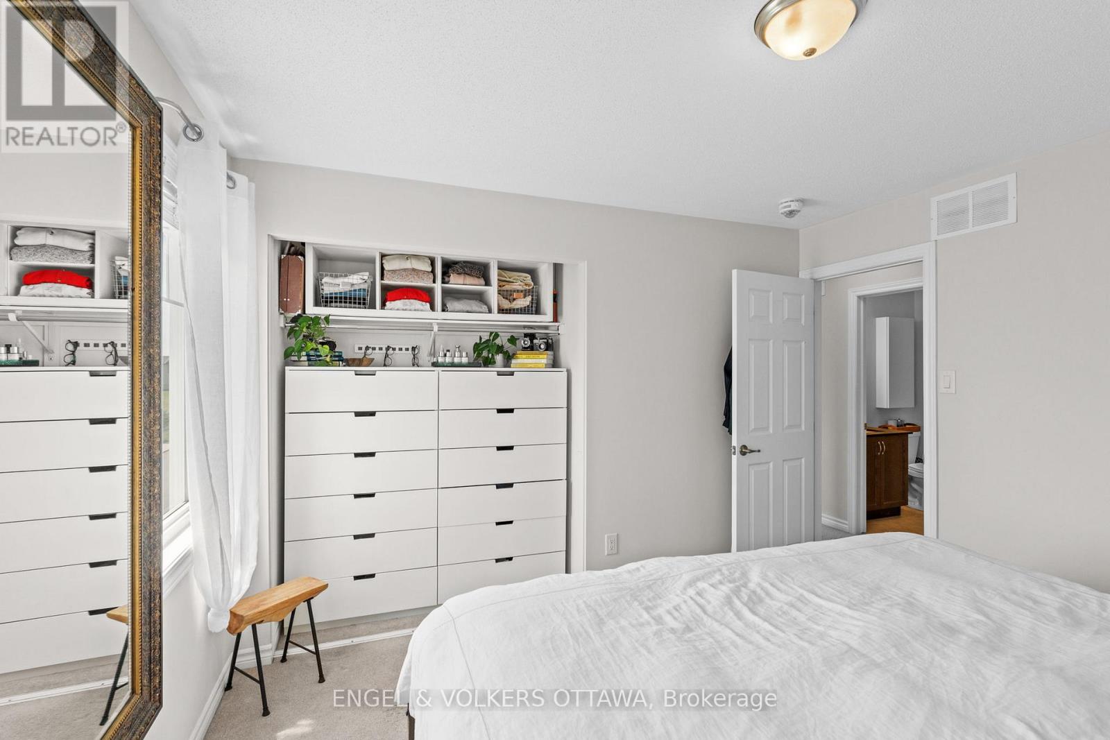 349 Pumpkinseed Crescent, Ottawa, Ontario  K2J 6K1 - Photo 31 - X12498220