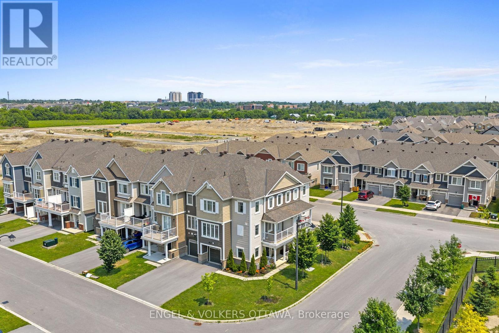 349 Pumpkinseed Crescent, Ottawa, Ontario  K2J 6K1 - Photo 37 - X12498220