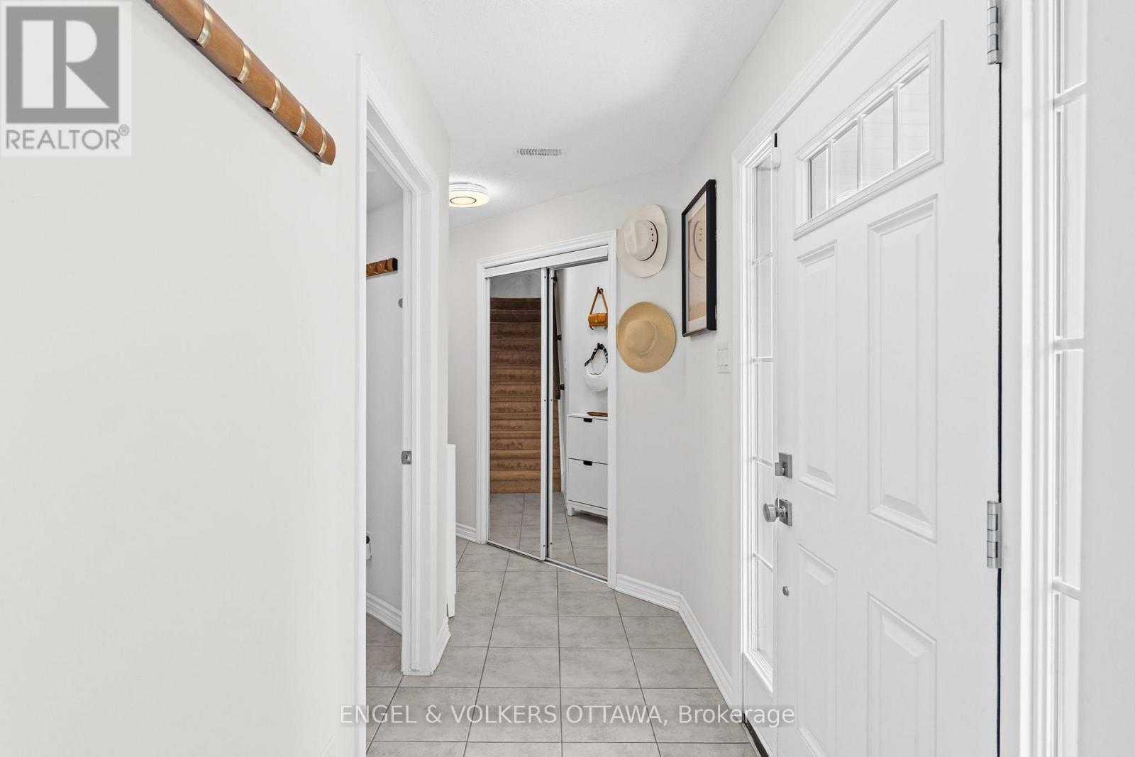 349 Pumpkinseed Crescent, Ottawa, Ontario  K2J 6K1 - Photo 8 - X12498220