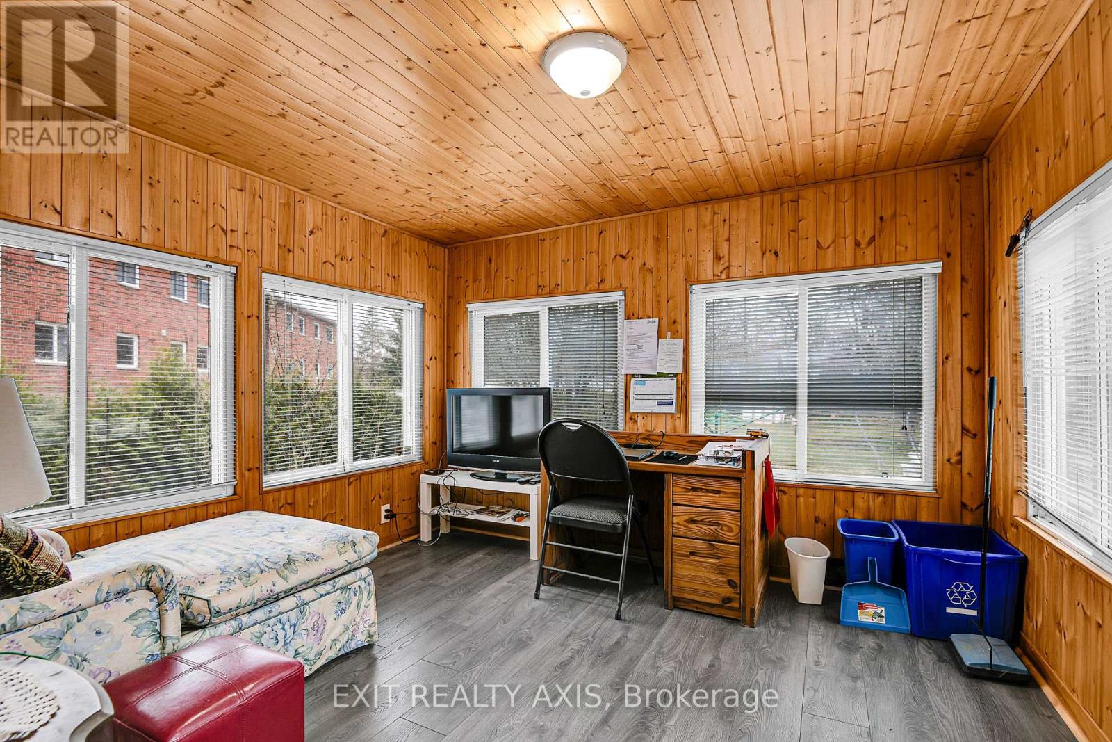 44 Main Street W, Westport, Ontario  K0G 1X0 - Photo 18 - X12498222