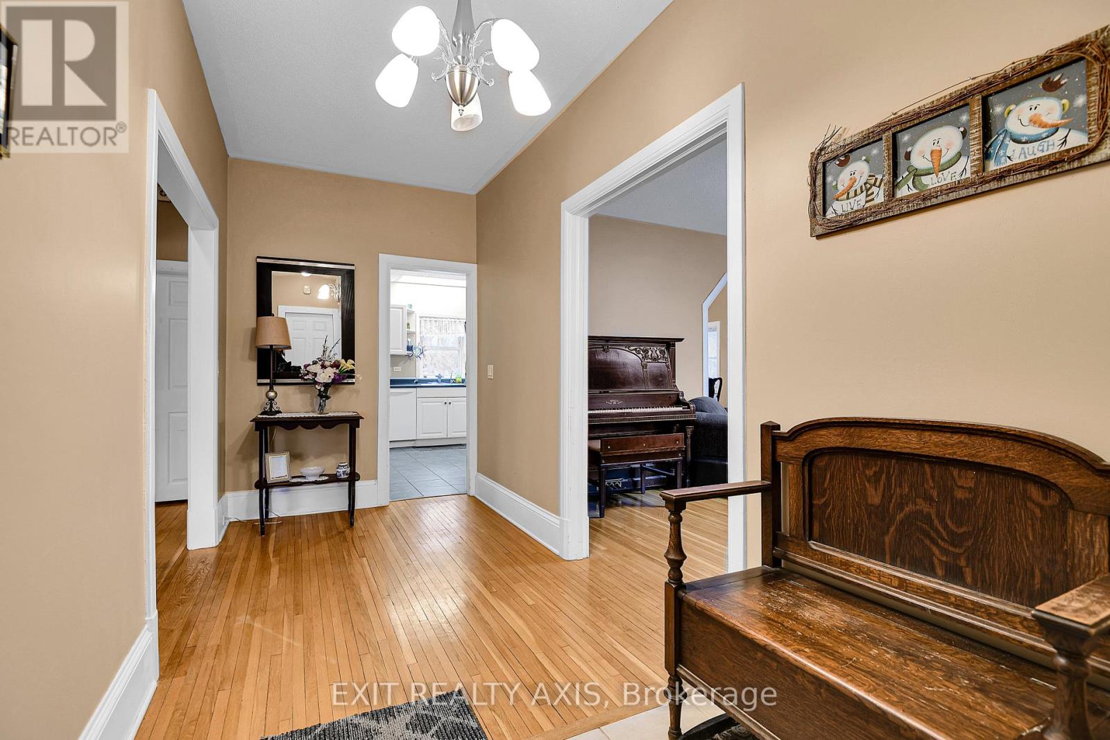 44 Main Street W, Westport, Ontario  K0G 1X0 - Photo 6 - X12498222