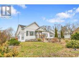 44 MAIN STREET W, Westport, Ontario