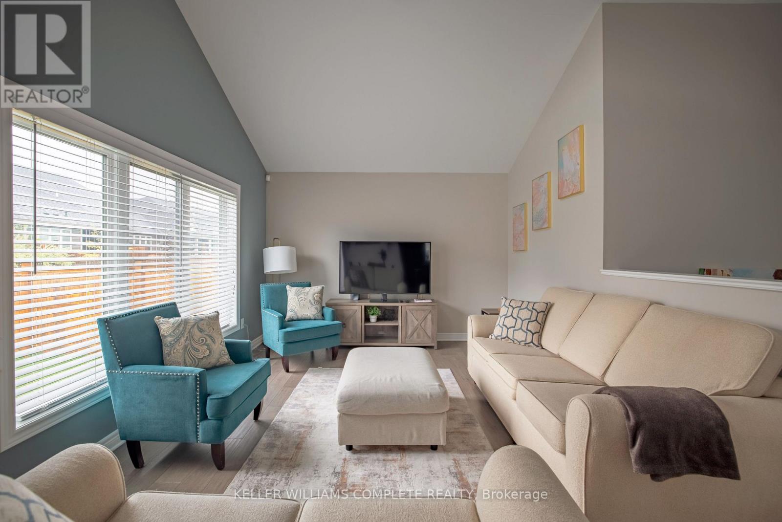 18 Secord Street, Thorold, Ontario  L0S 1K0 - Photo 9 - X12498206