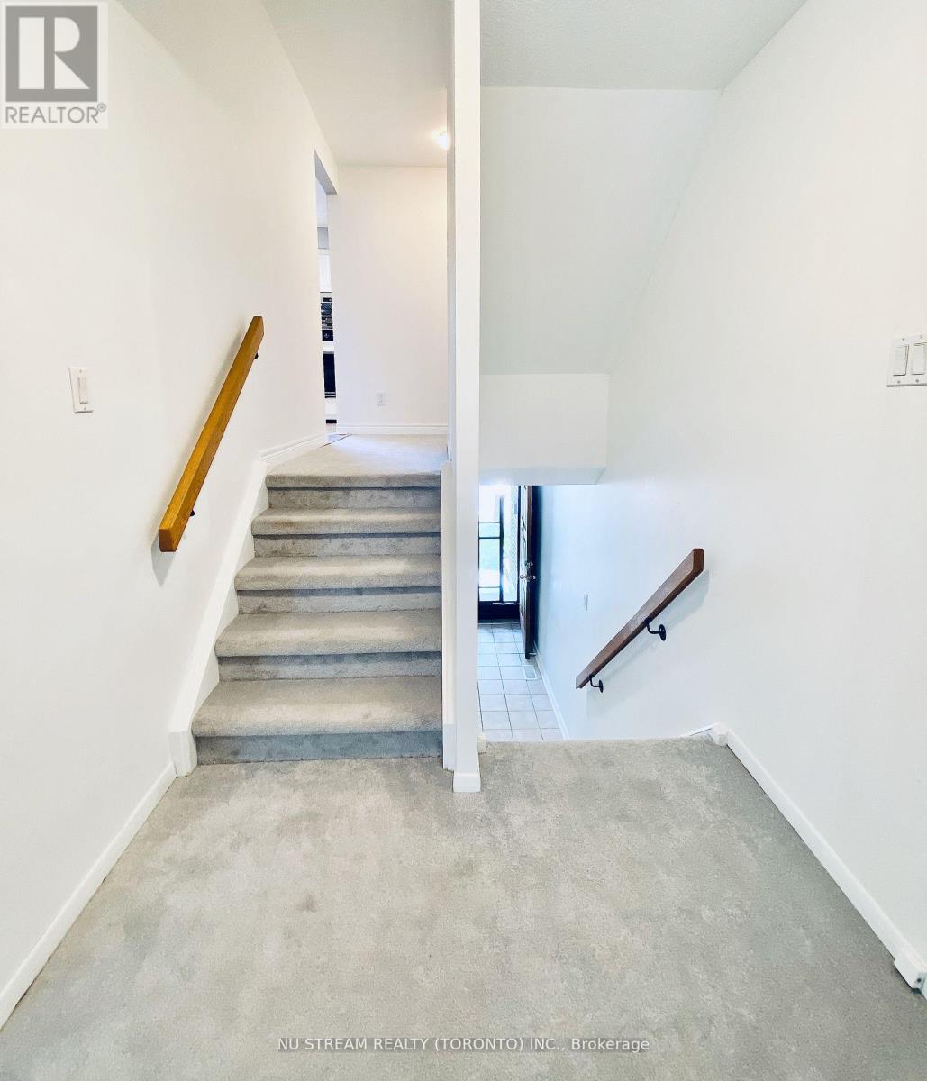 2 - 2020 Pharmacy Avenue, Toronto, Ontario  M1T 1H8 - Photo 5 - E12428500