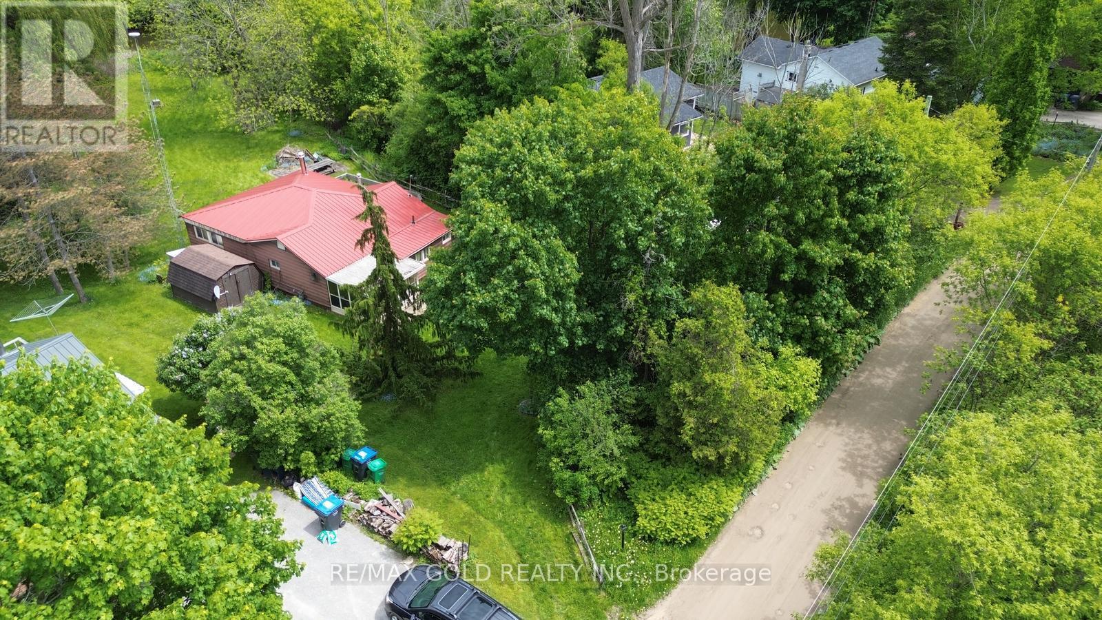 179 Ferndale Park Road, Caledon, Ontario  L7C 3J7 - Photo 10 - W12286872