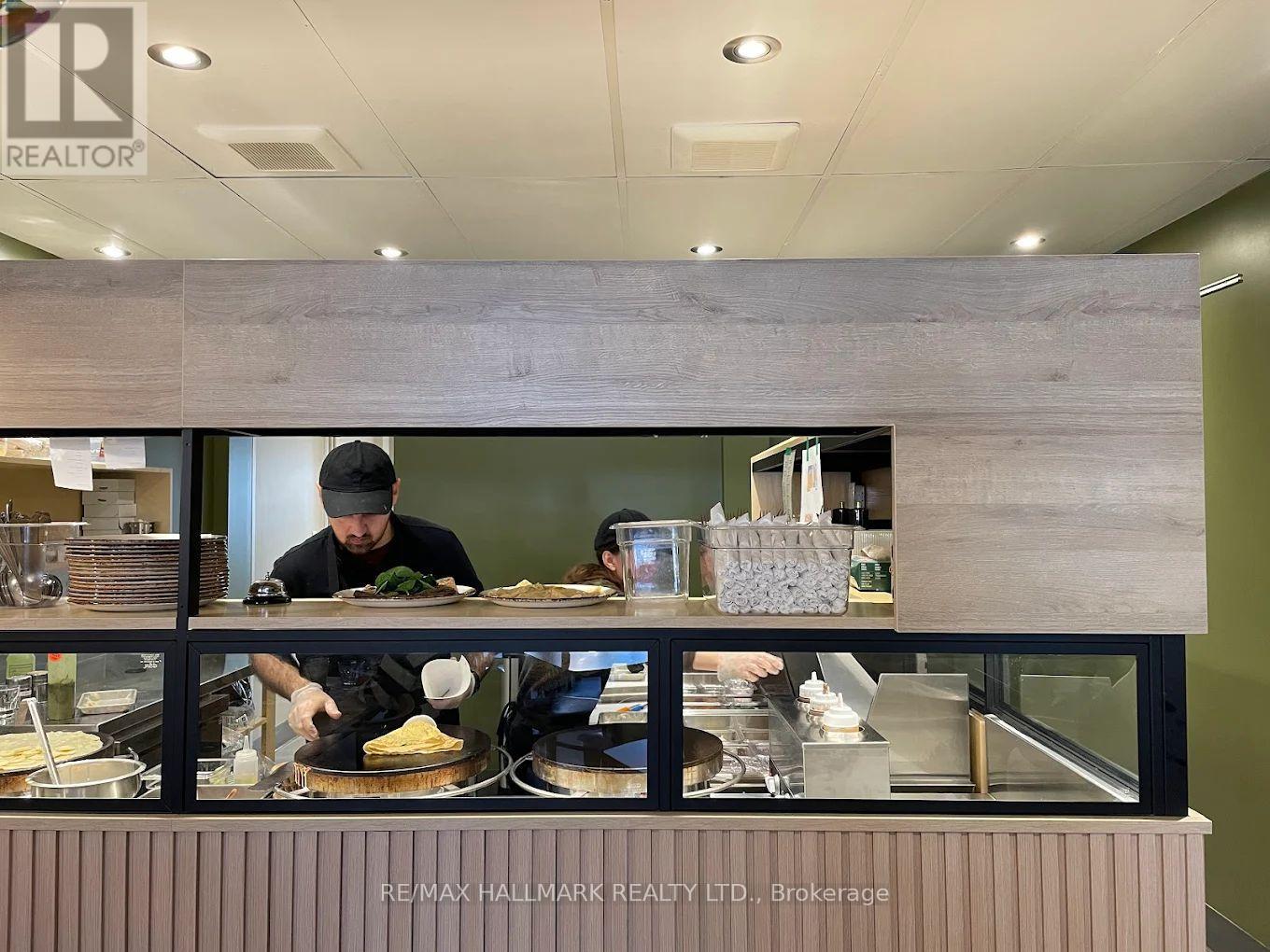 221 Roncesvalles Avenue, Toronto, Ontario  M6R 2L6 - Photo 2 - W12297761