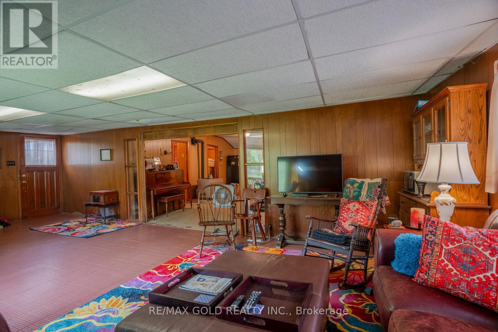 179 Ferndale Park Road, Caledon, Ontario  L7C 3J7 - Photo 17 - W12286872