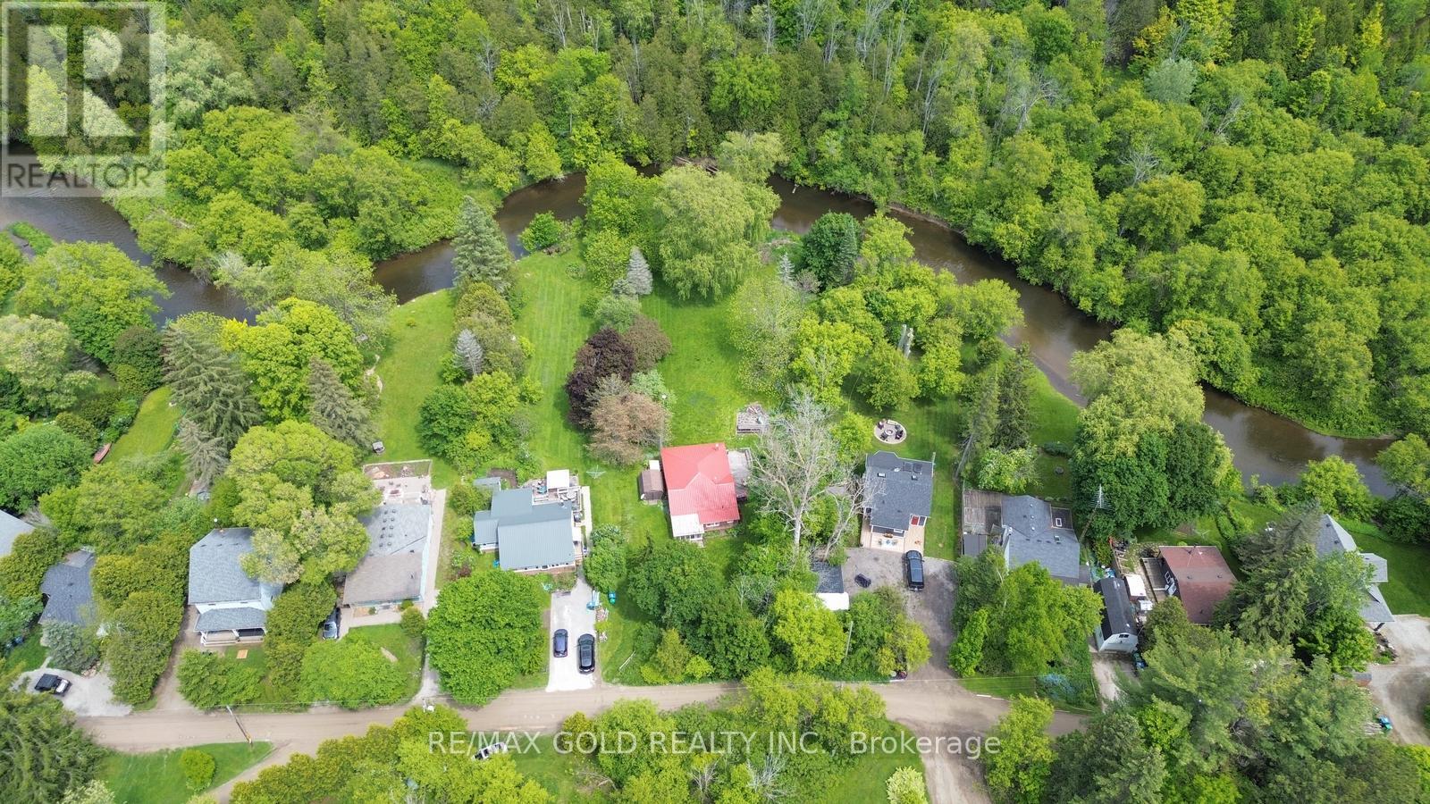 179 Ferndale Park Road, Caledon, Ontario  L7C 3J7 - Photo 7 - W12286872