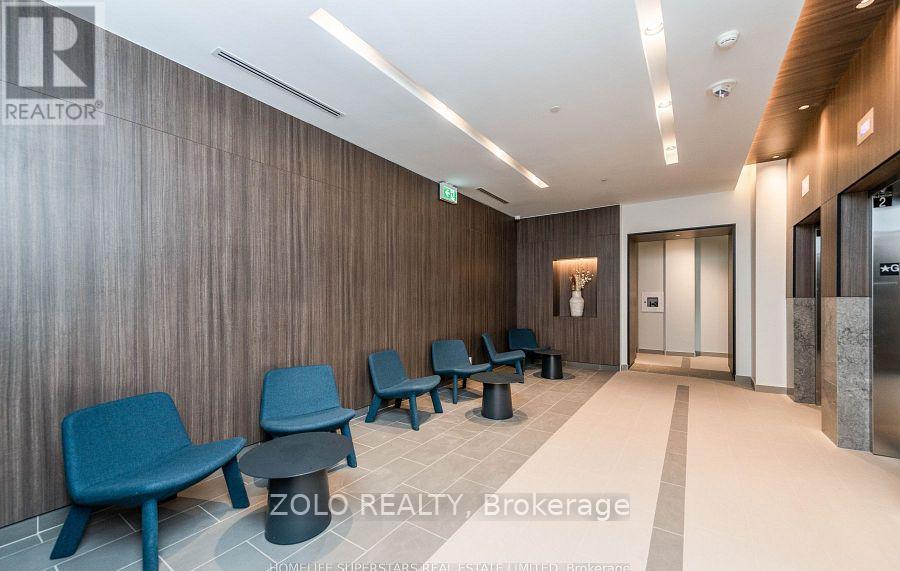 304 - 1787 St. Clair Avenue W, Toronto, Ontario  M6N 0B2 - Photo 3 - W12298082