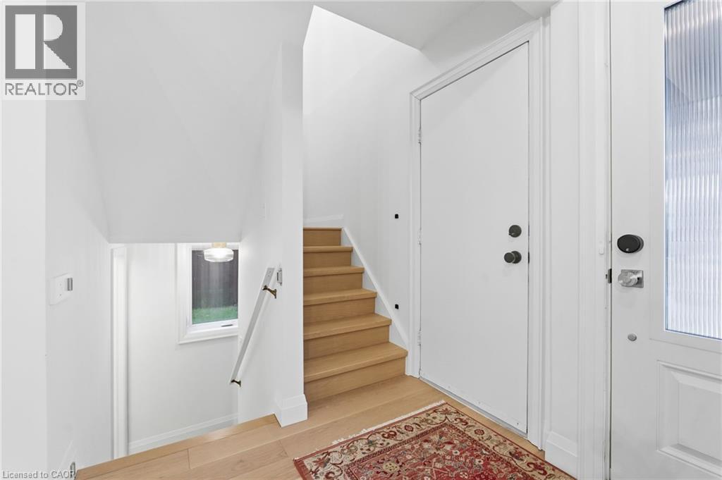 92 Colin Crescent, Hamilton, Ontario  L9A 5H8 - Photo 23 - 40784796