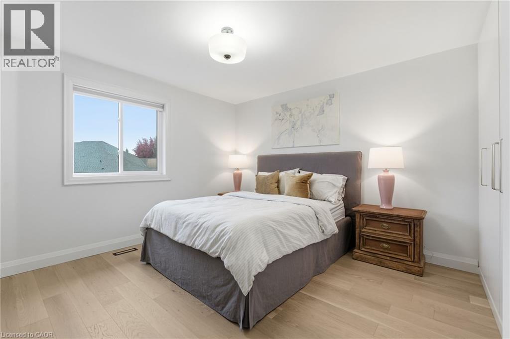 92 Colin Crescent, Hamilton, Ontario  L9A 5H8 - Photo 25 - 40784796