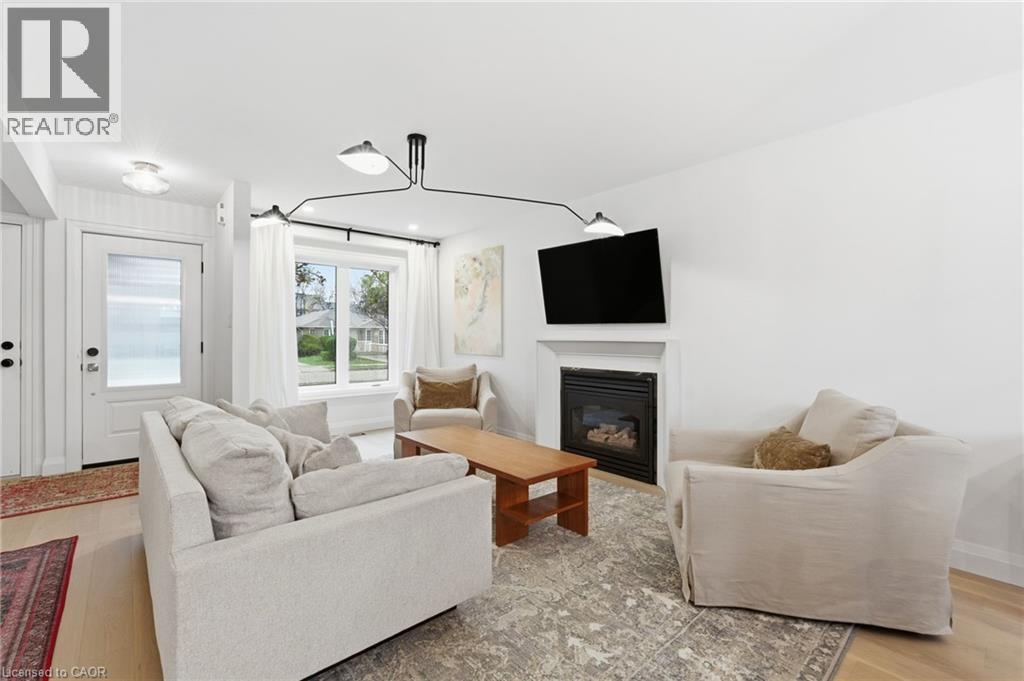 92 Colin Crescent, Hamilton, Ontario  L9A 5H8 - Photo 8 - 40784796