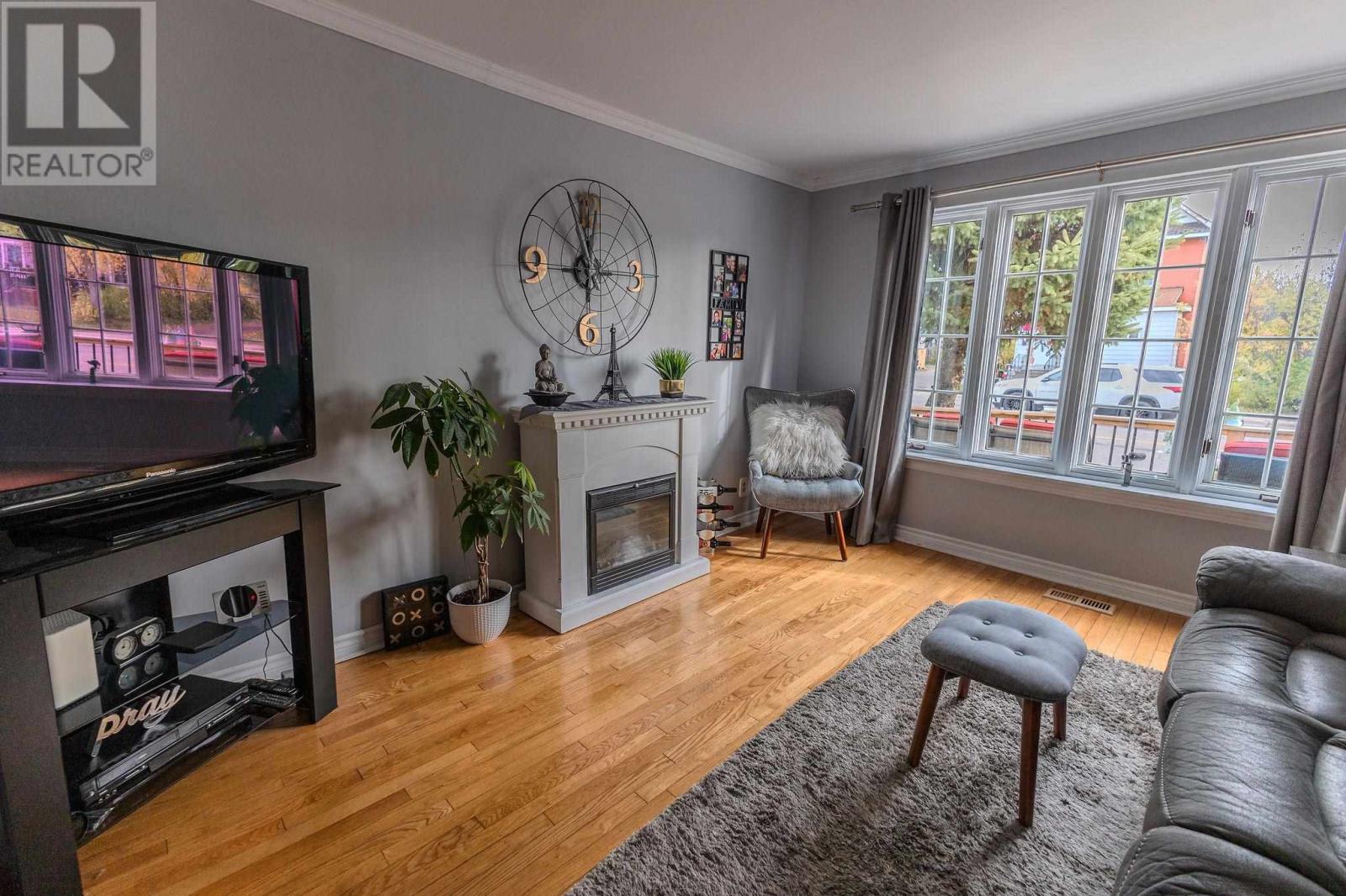 337 North St, Sault Ste. Marie, Ontario  P6B 2A7 - Photo 8 - SM253145