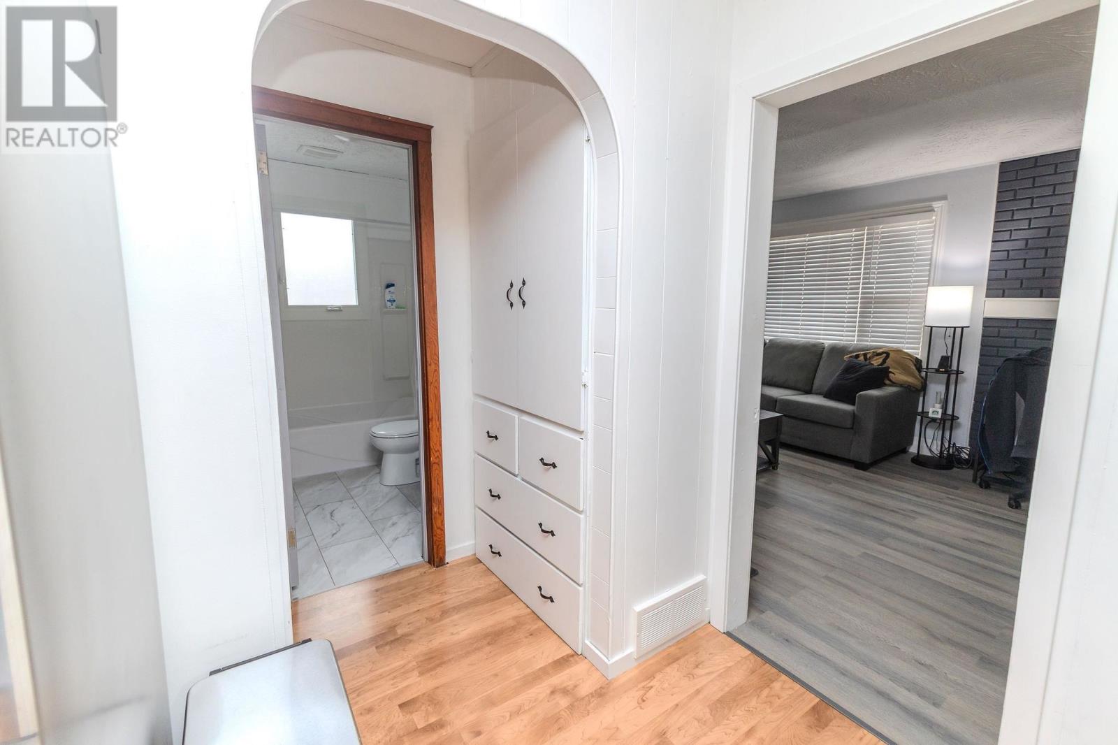 561 Charles St, Sault Ste. Marie, Ontario  P6C 3M1 - Photo 13 - SM253149