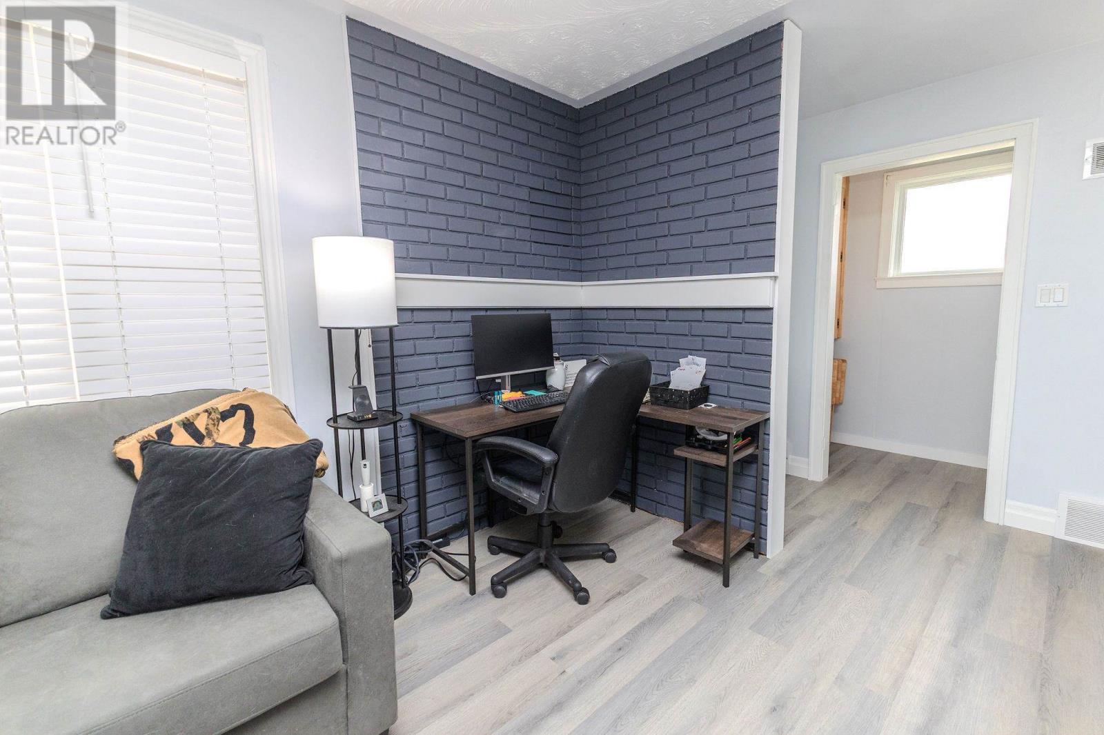 561 Charles St, Sault Ste. Marie, Ontario  P6C 3M1 - Photo 11 - SM253149