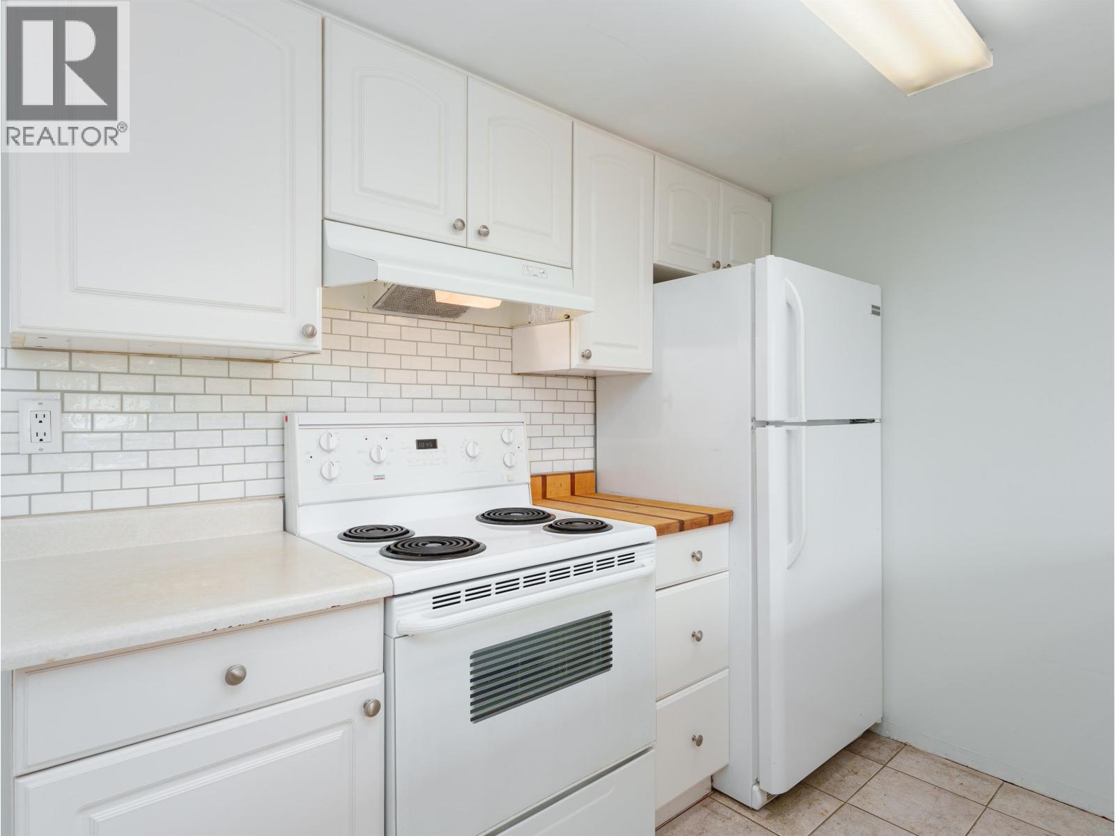 5 3554 E 49th Avenue, Vancouver, British Columbia  V5S 1M4 - Photo 9 - R3038678