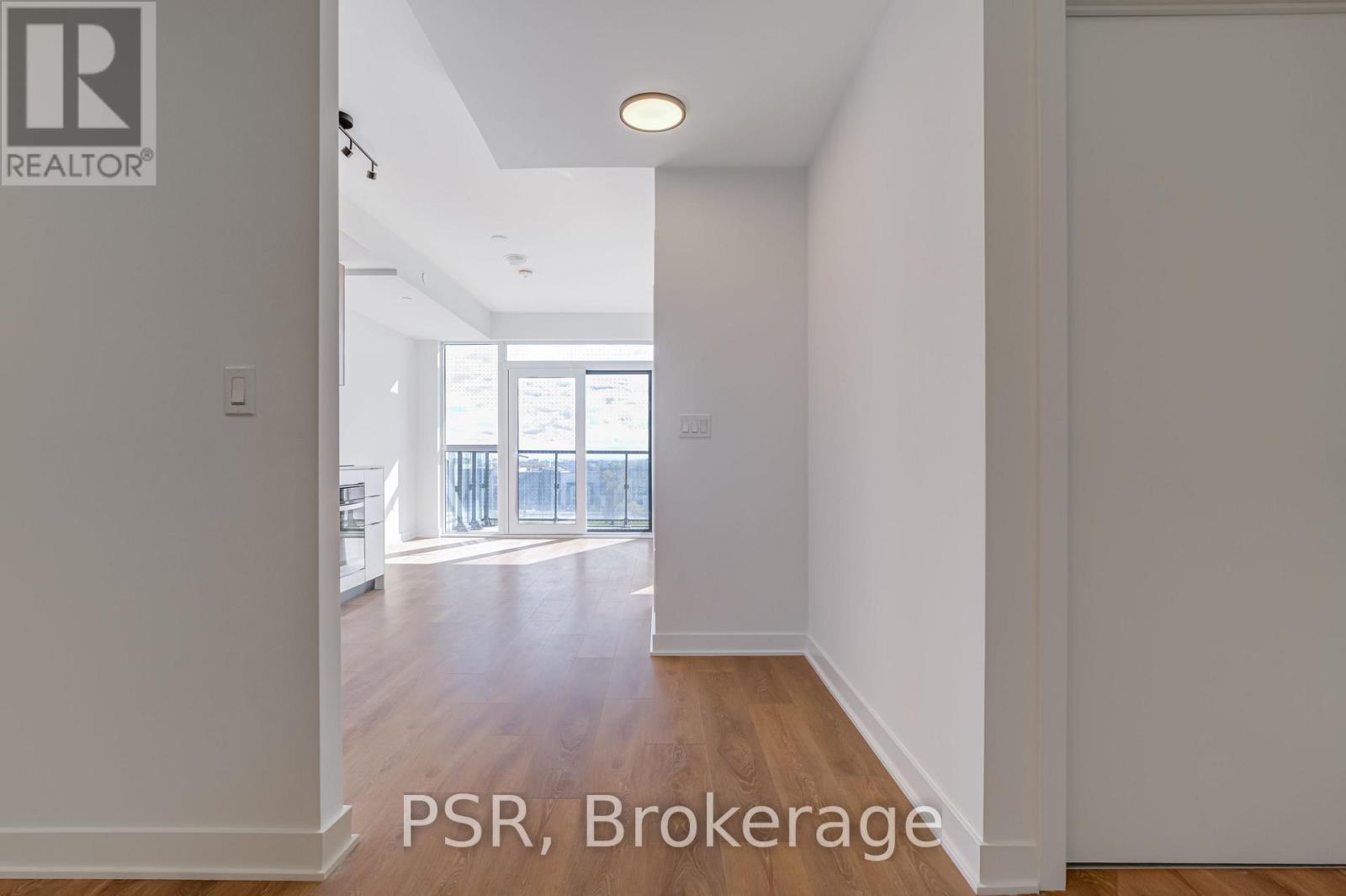 407 - 1037 The Queensway, Toronto, Ontario  M8Z 6C7 - Photo 3 - W12497236