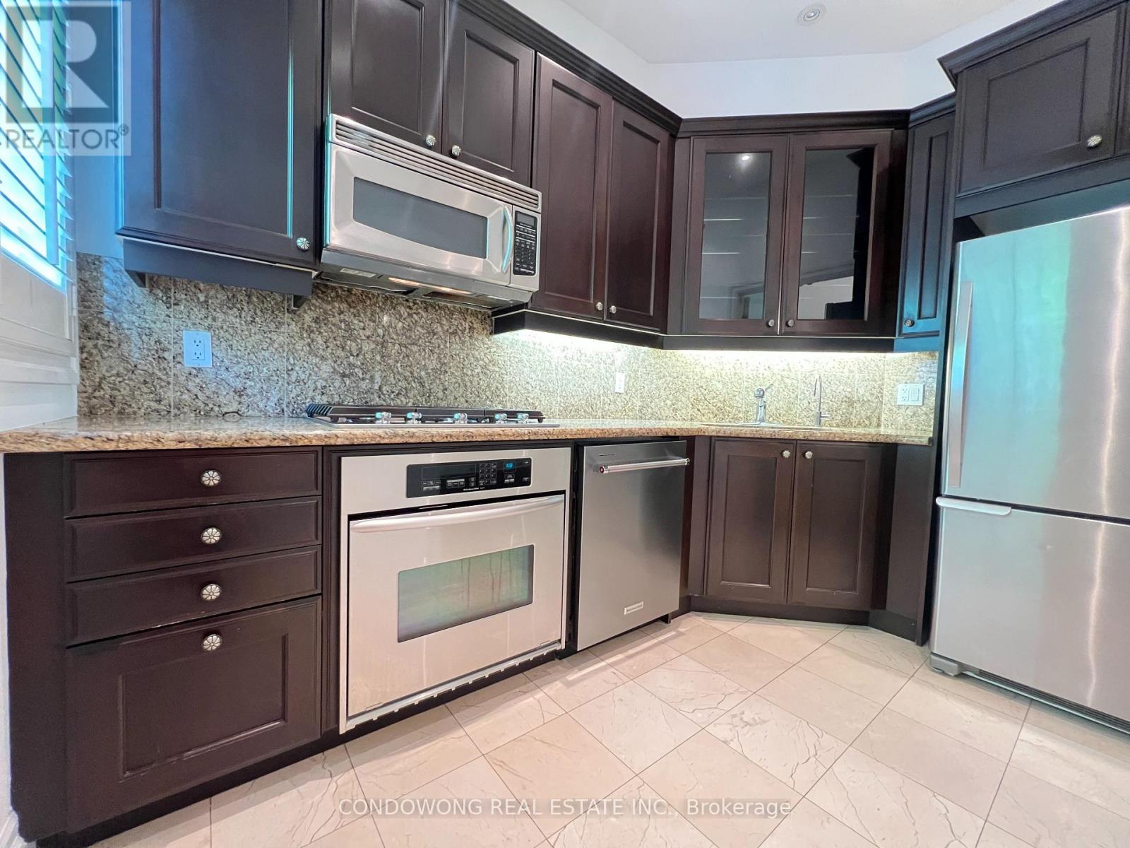 612 - 53 York Mills Road, Toronto, Ontario  M2P 1B6 - Photo 5 - C12498184