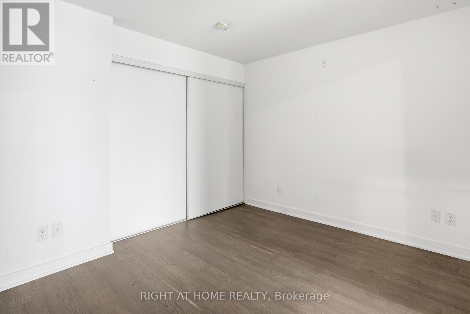 406 - 109 Ossington Avenue, Toronto, Ontario  M6J 0G1 - Photo 9 - C12498198