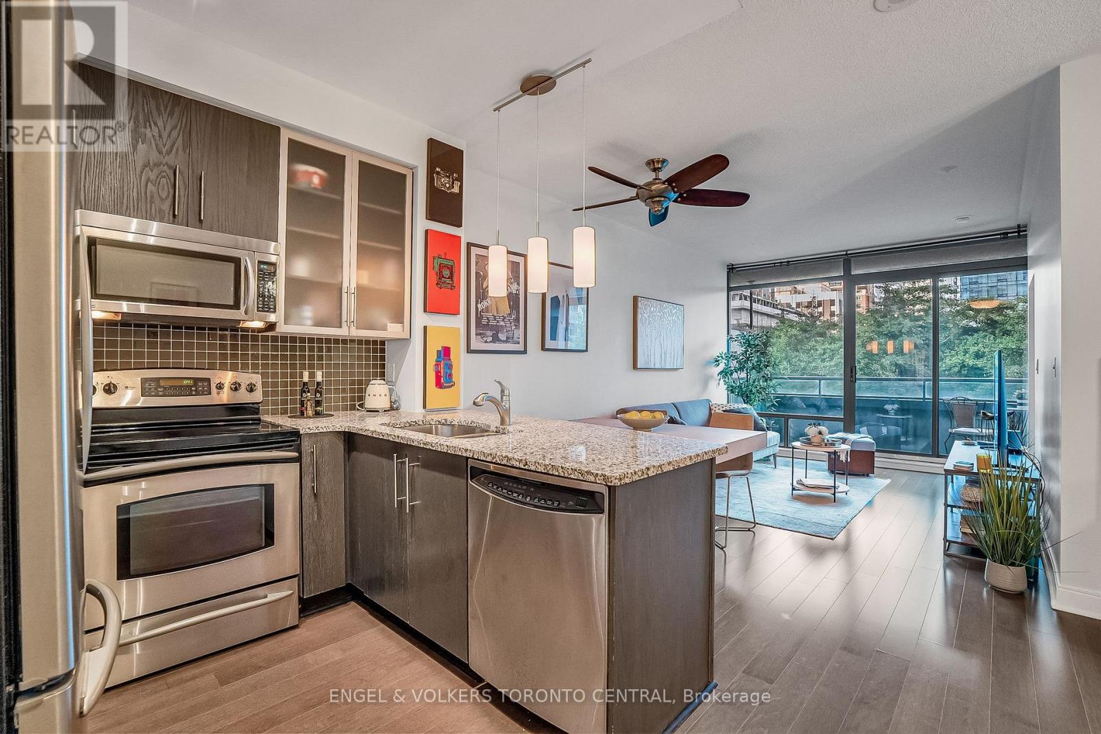 306 - 18 Yorkville Avenue, Toronto (Annex), Ontario  M4W 3Y8 - Photo 13 - C12498200