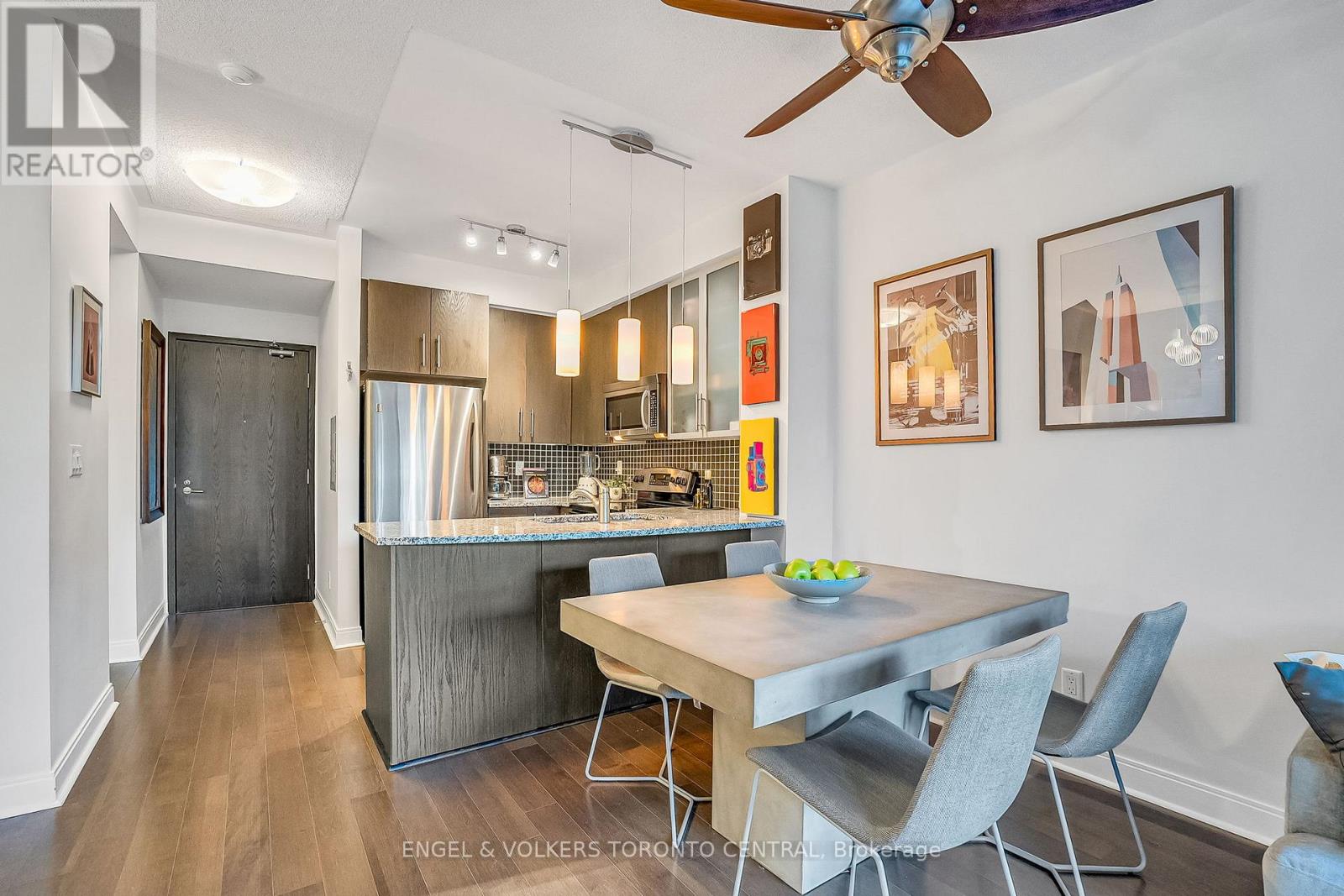 306 - 18 Yorkville Avenue, Toronto (Annex), Ontario  M4W 3Y8 - Photo 16 - C12498200