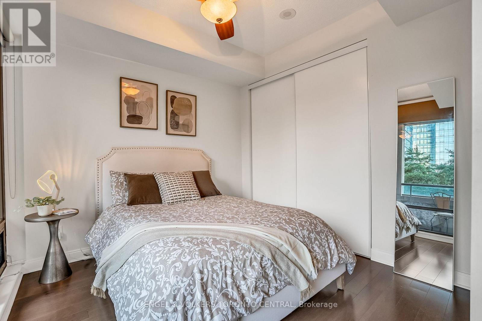 306 - 18 Yorkville Avenue, Toronto (Annex), Ontario  M4W 3Y8 - Photo 30 - C12498200