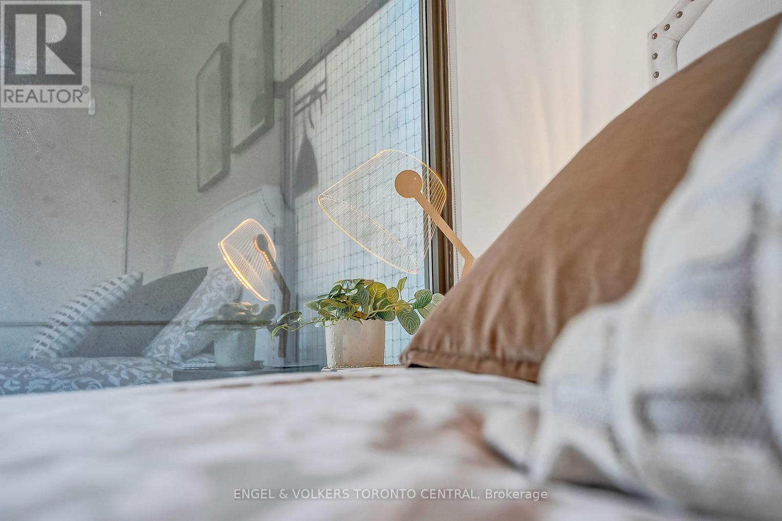 306 - 18 Yorkville Avenue, Toronto (Annex), Ontario  M4W 3Y8 - Photo 34 - C12498200