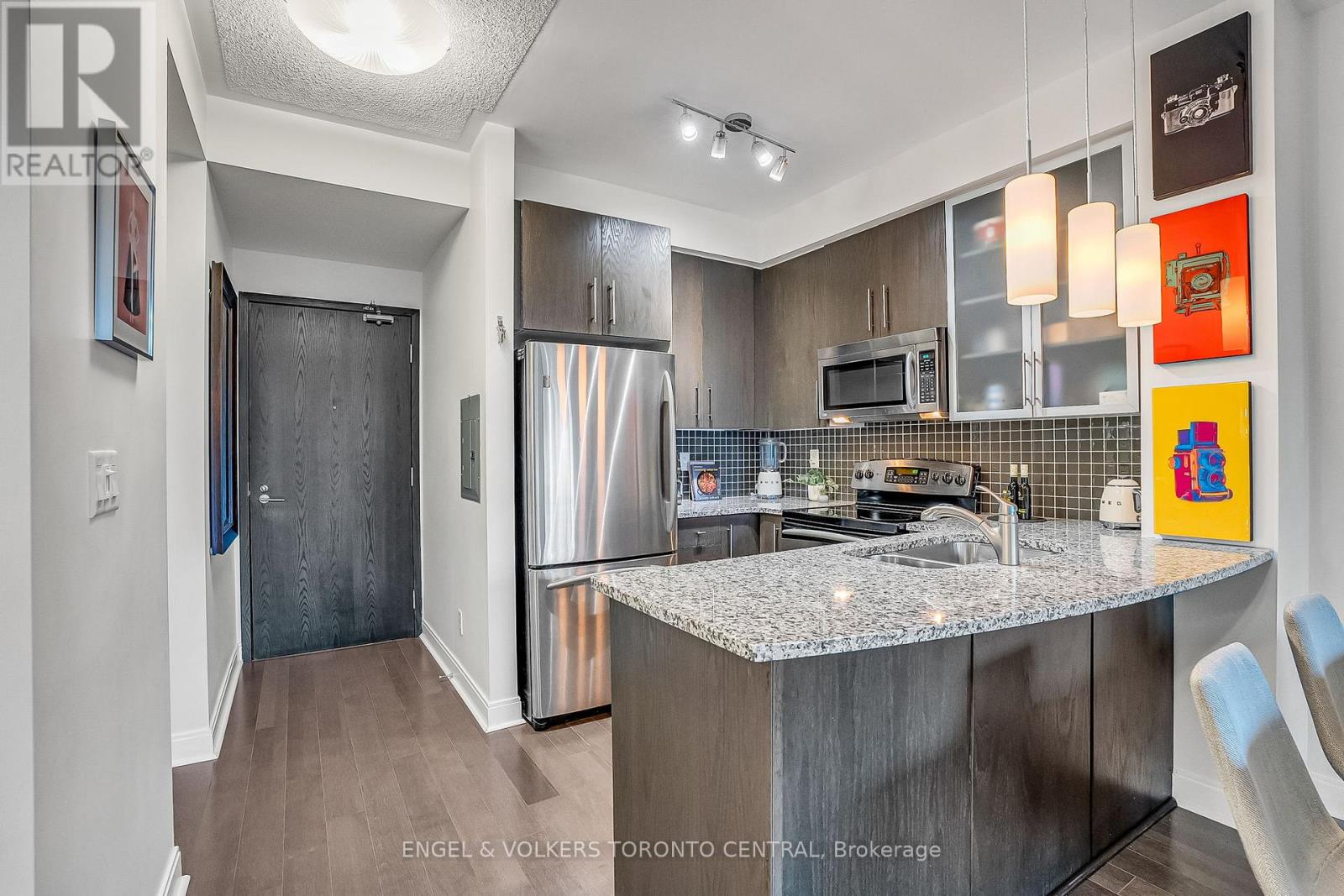 306 - 18 Yorkville Avenue, Toronto (Annex), Ontario  M4W 3Y8 - Photo 8 - C12498200