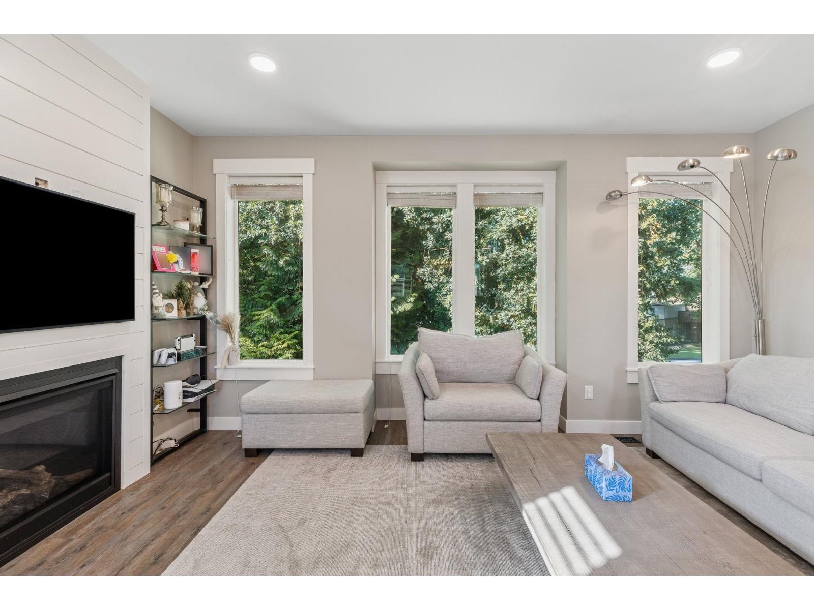 20986 96 Avenue, Langley, British Columbia  V1M 2Z3 - Photo 5 - R3063792