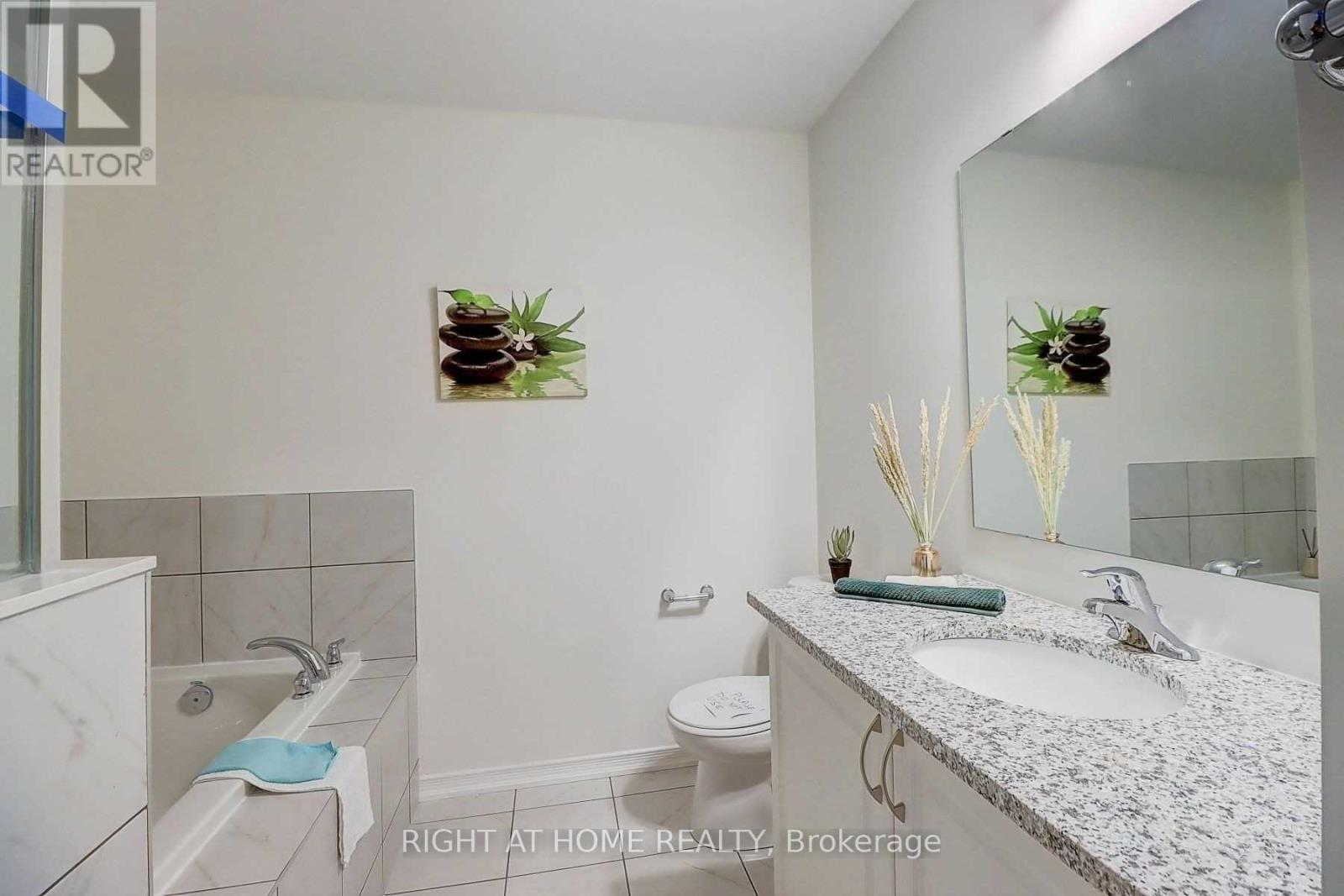 2552 Earleville Path, Oshawa, Ontario  L1L 0P9 - Photo 13 - E12498182