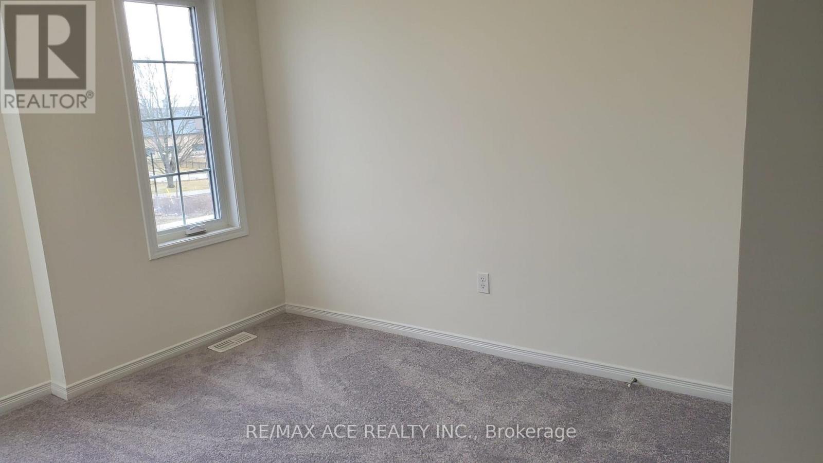 334 Britannia Avenue, Oshawa (Windfields), Ontario  L1L 0L8 - Photo 6 - E12498202